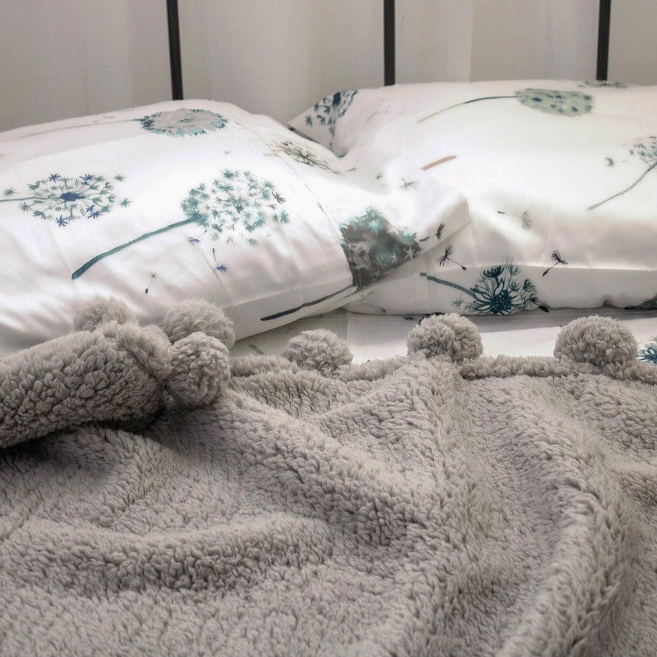 Dandelion Dreams Pillow Cases