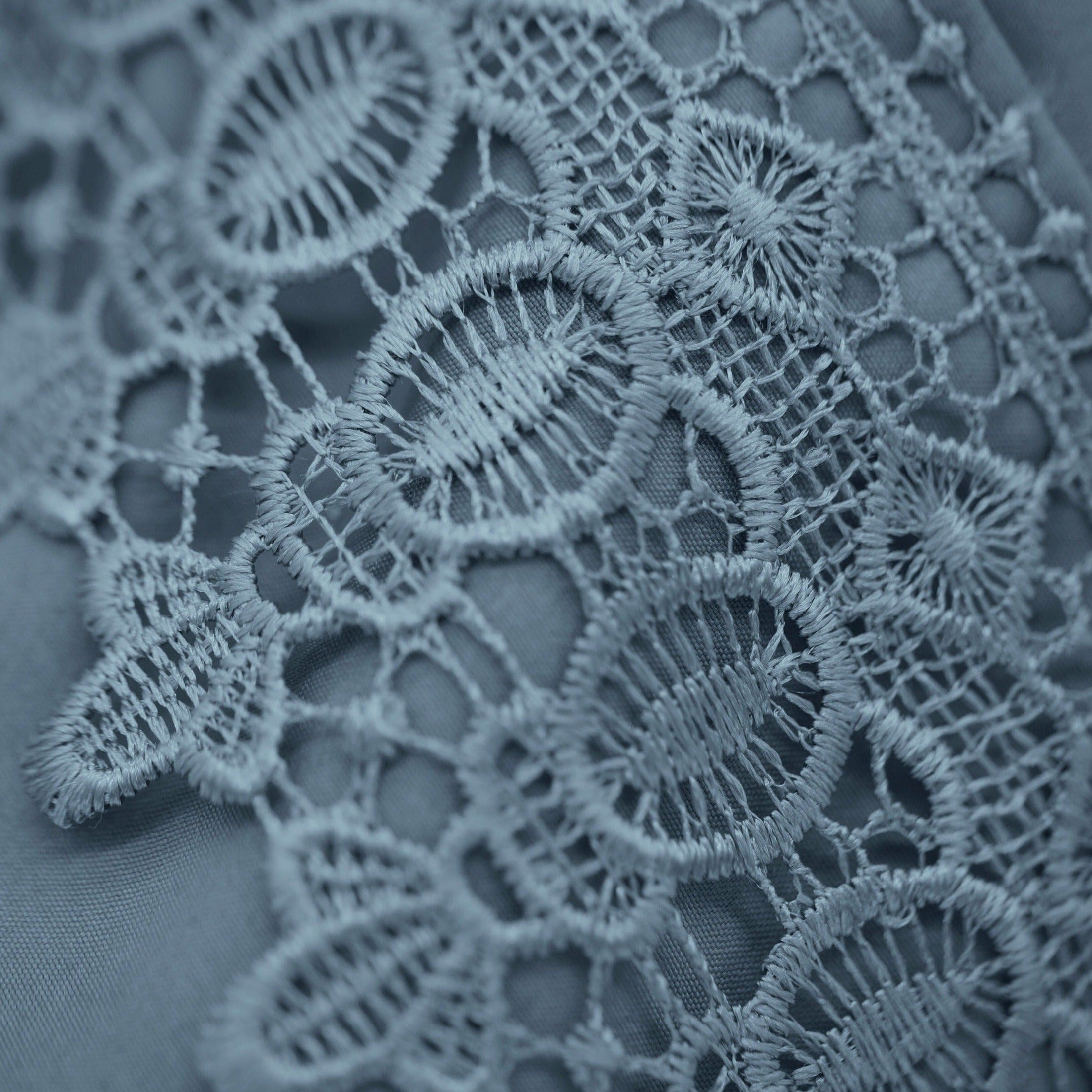 Vilano Lace Hem Pillow Cases
