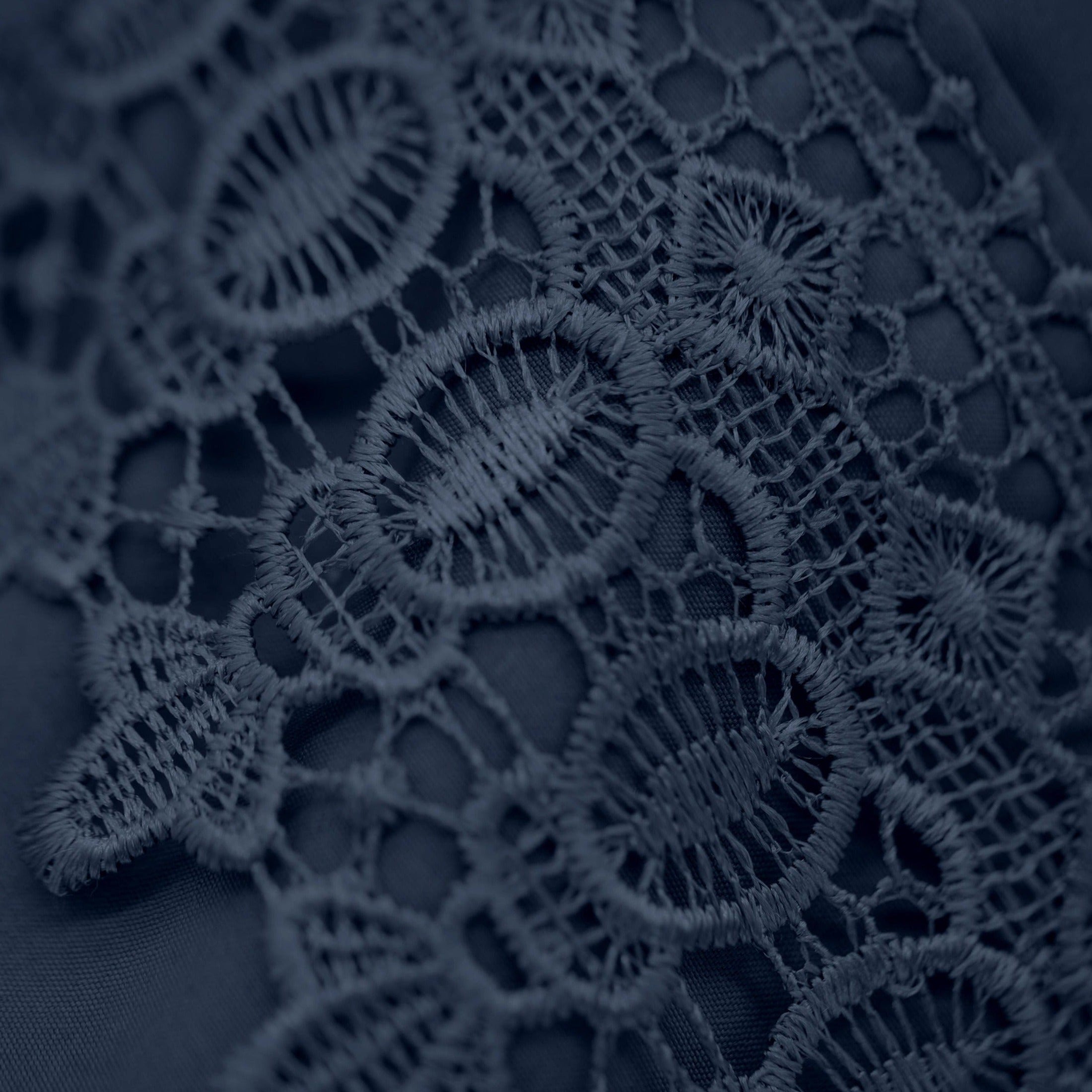 Vilano Lace Hem Pillow Cases