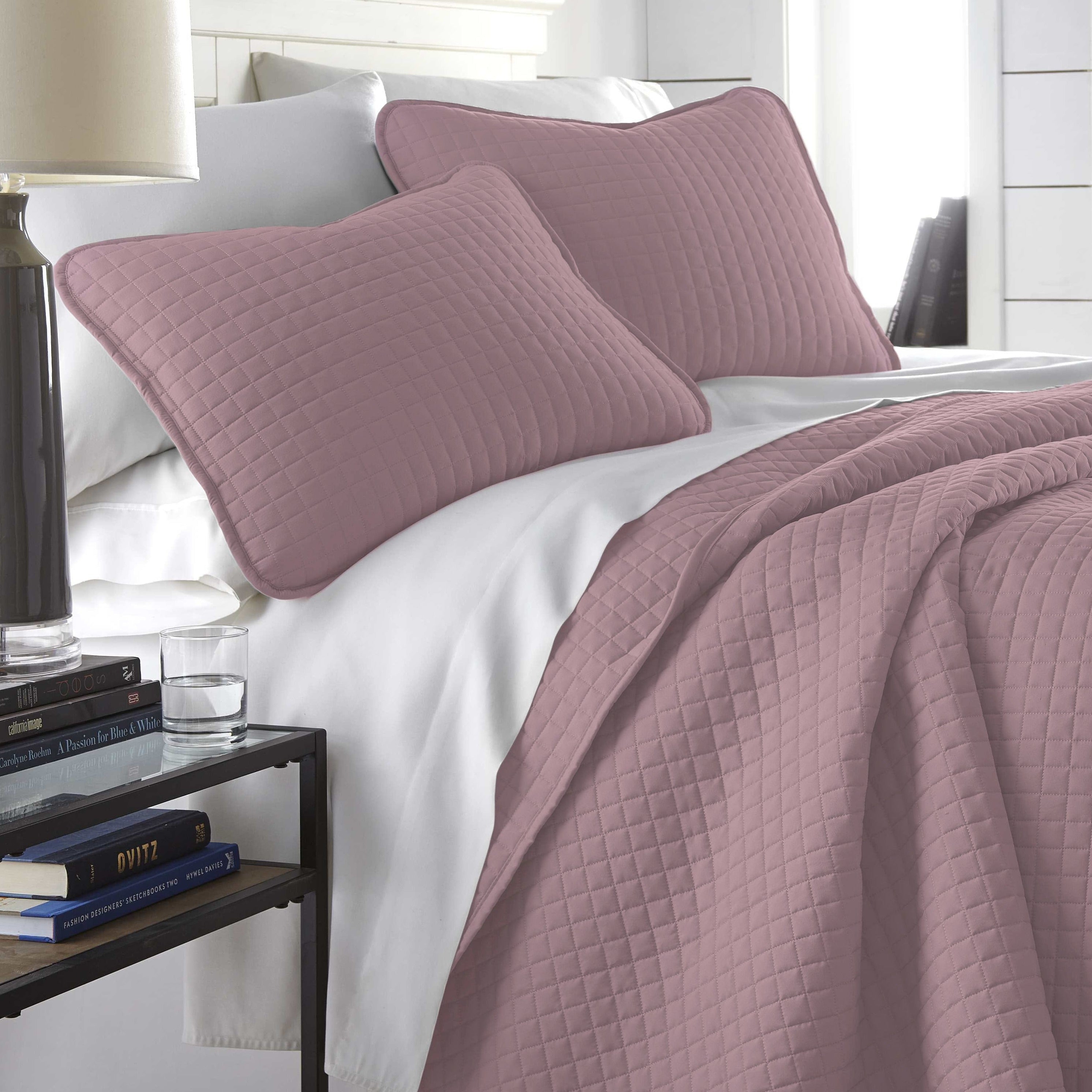 Side View of Vilano Oversized Quilt Set in Lavender #color_vilano-lavender