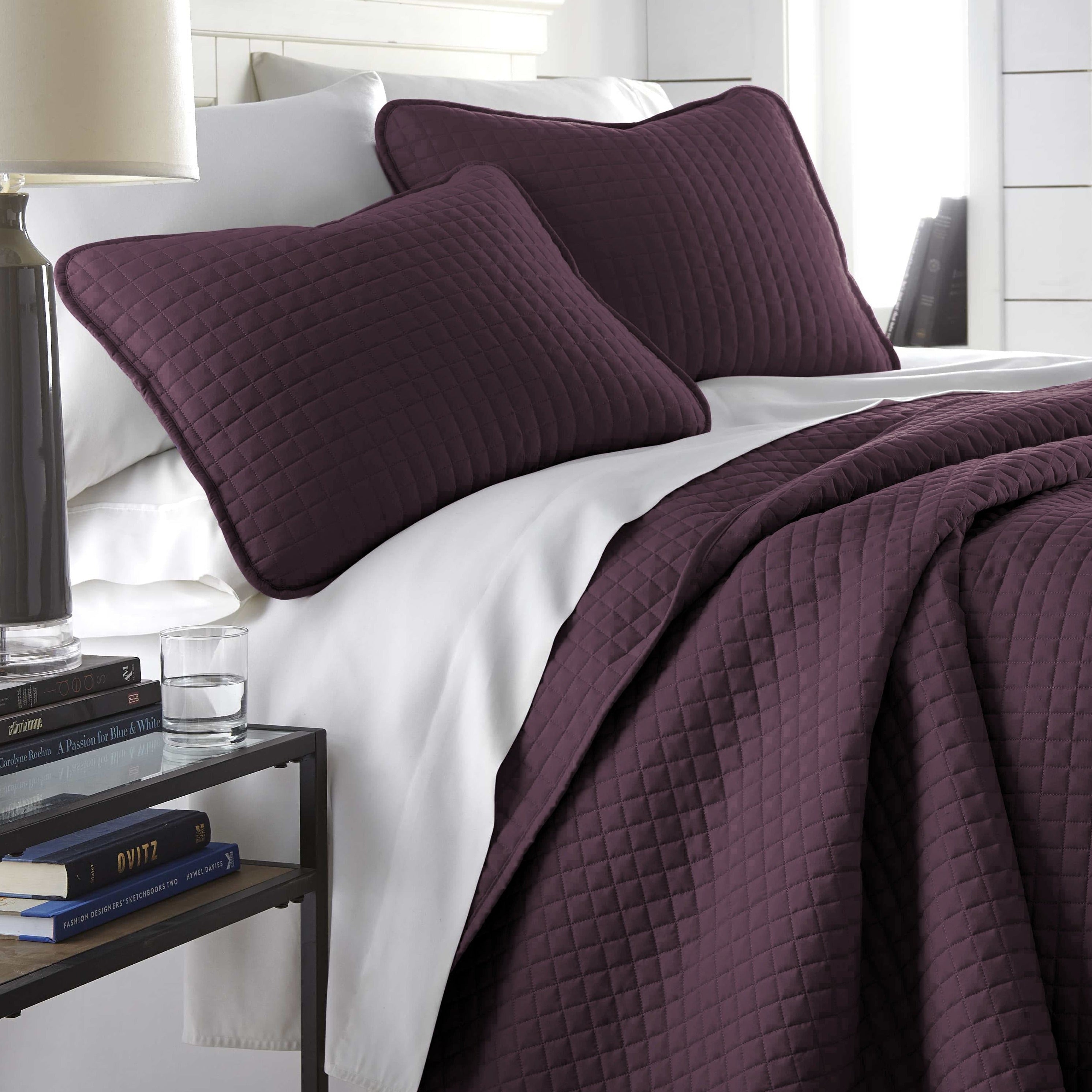 Side View of Vilano Oversized Quilt Set in Purple #color_vilano-purple