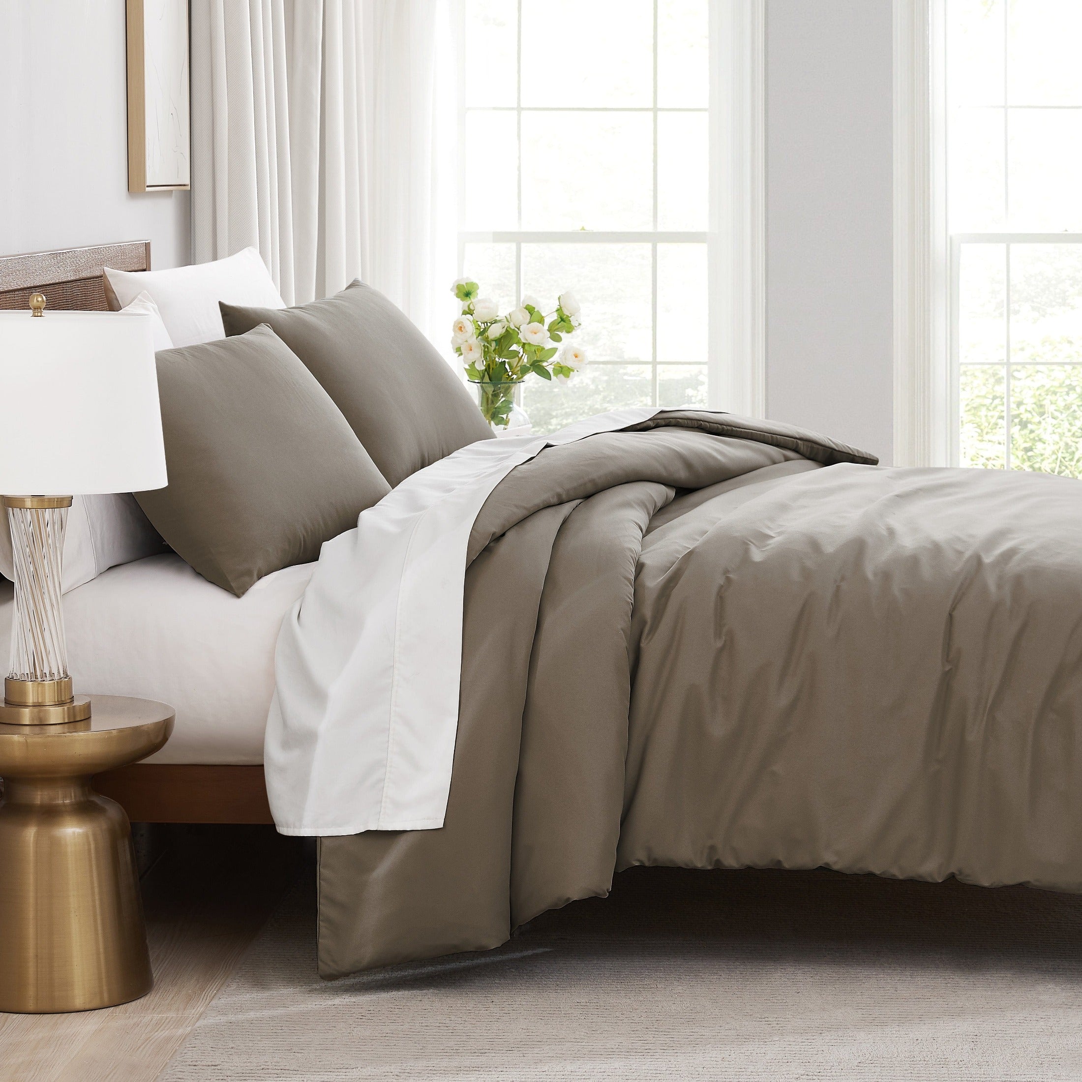 Side View of Vilano Duvet Cover Set in Dark Taupe#color_vilano-dark-taupe