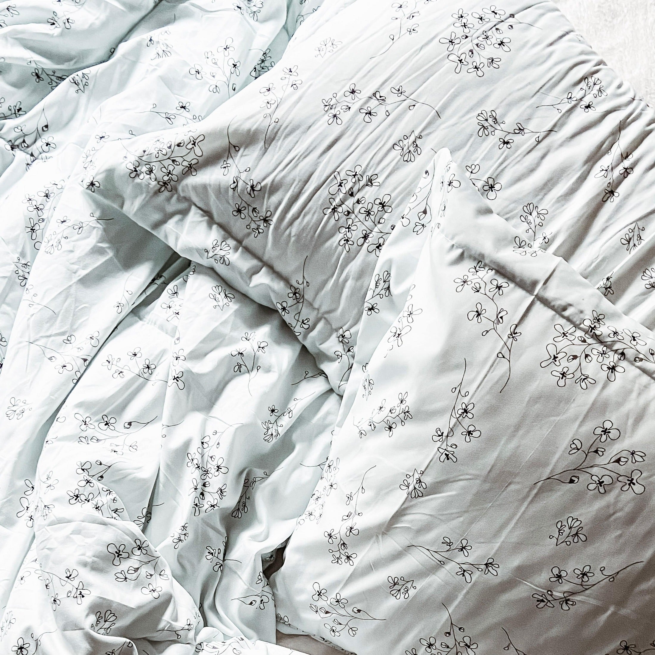 Sweet Florals Comforter Set