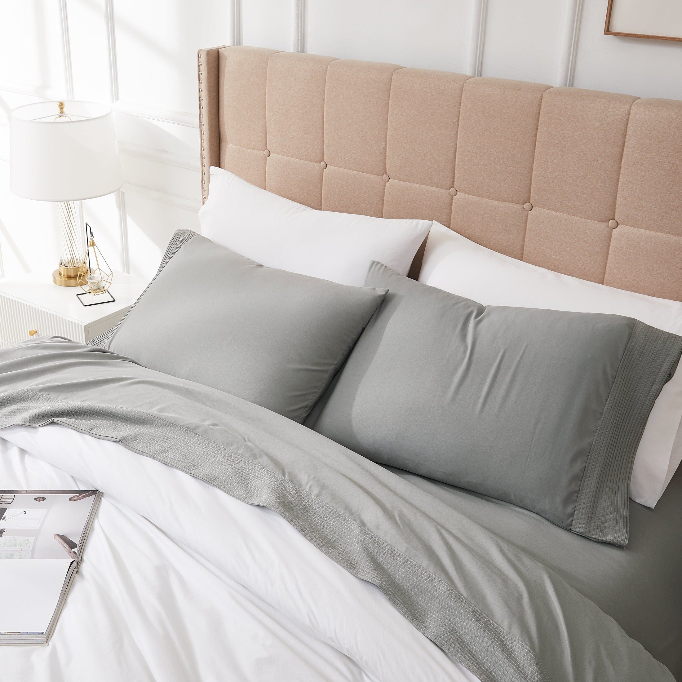 Vilano Extra Deep Pocket Pleated Sheet Set