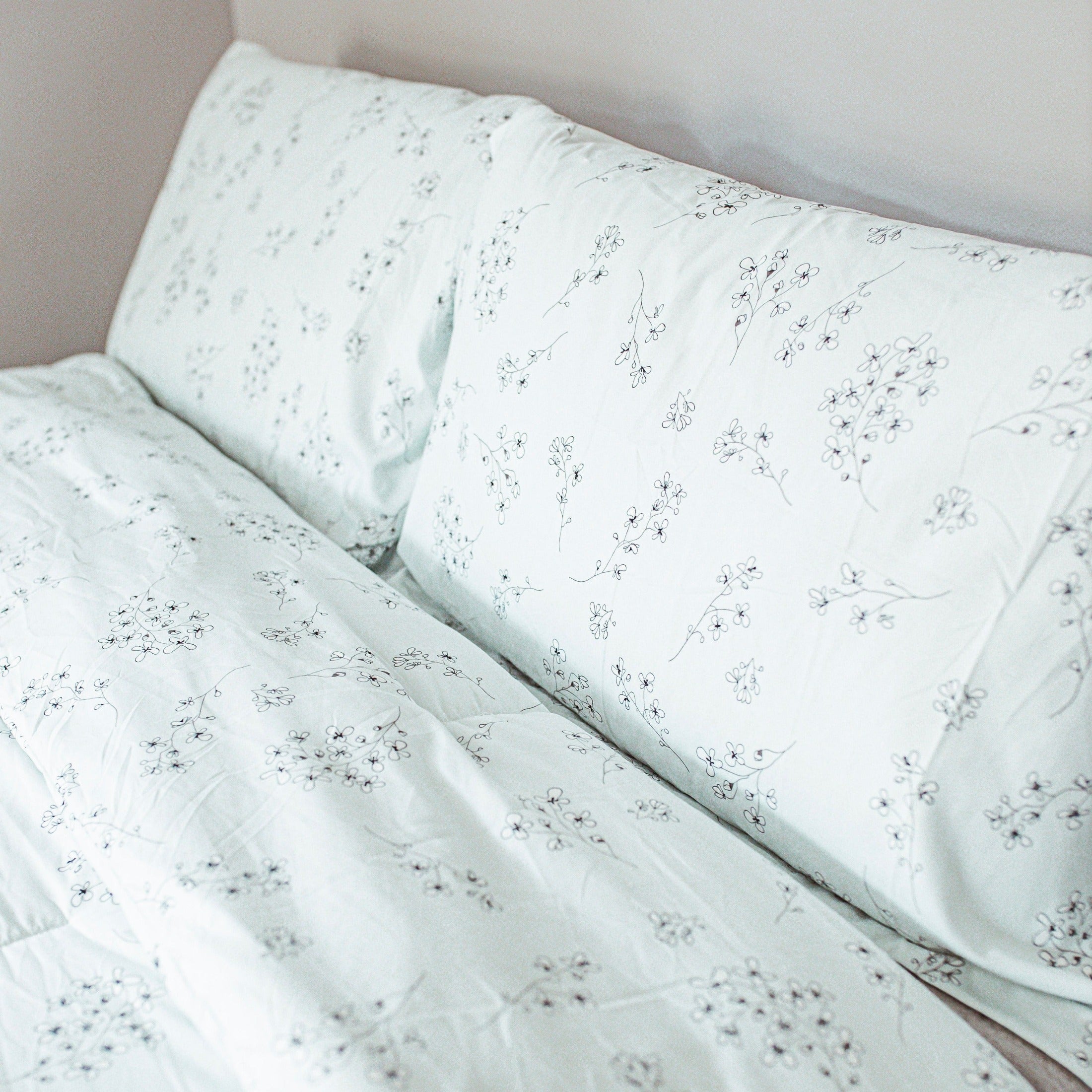 Sweet Florals Comforter Set