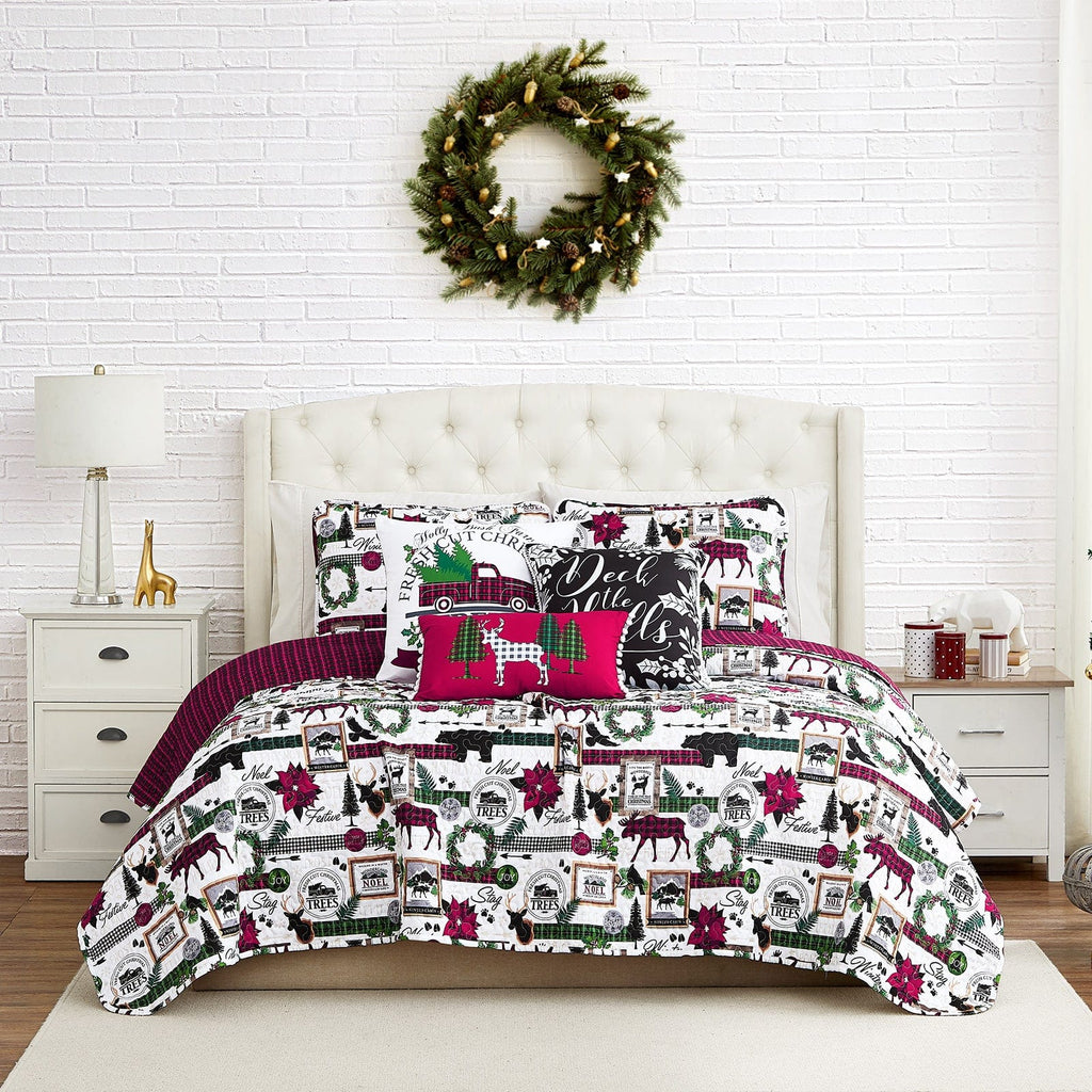 Merry Town 6-Piece Quilt Bedding Set