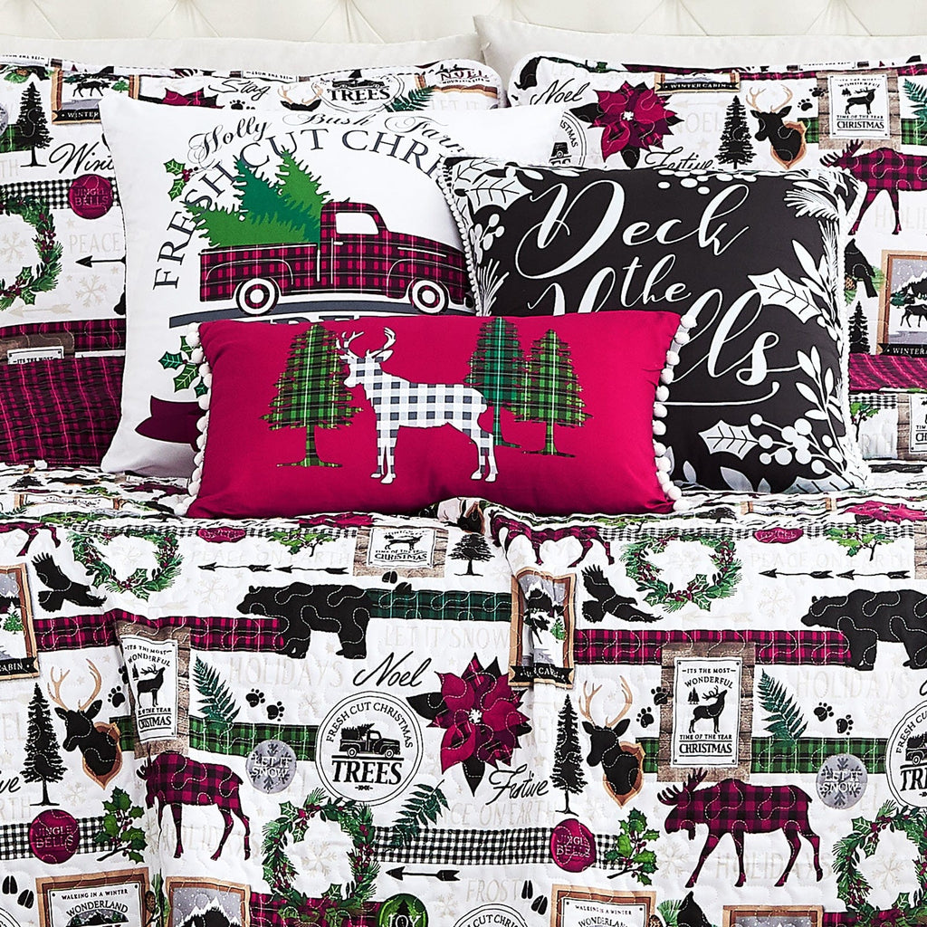 Merry Town 6-Piece Quilt Bedding Set