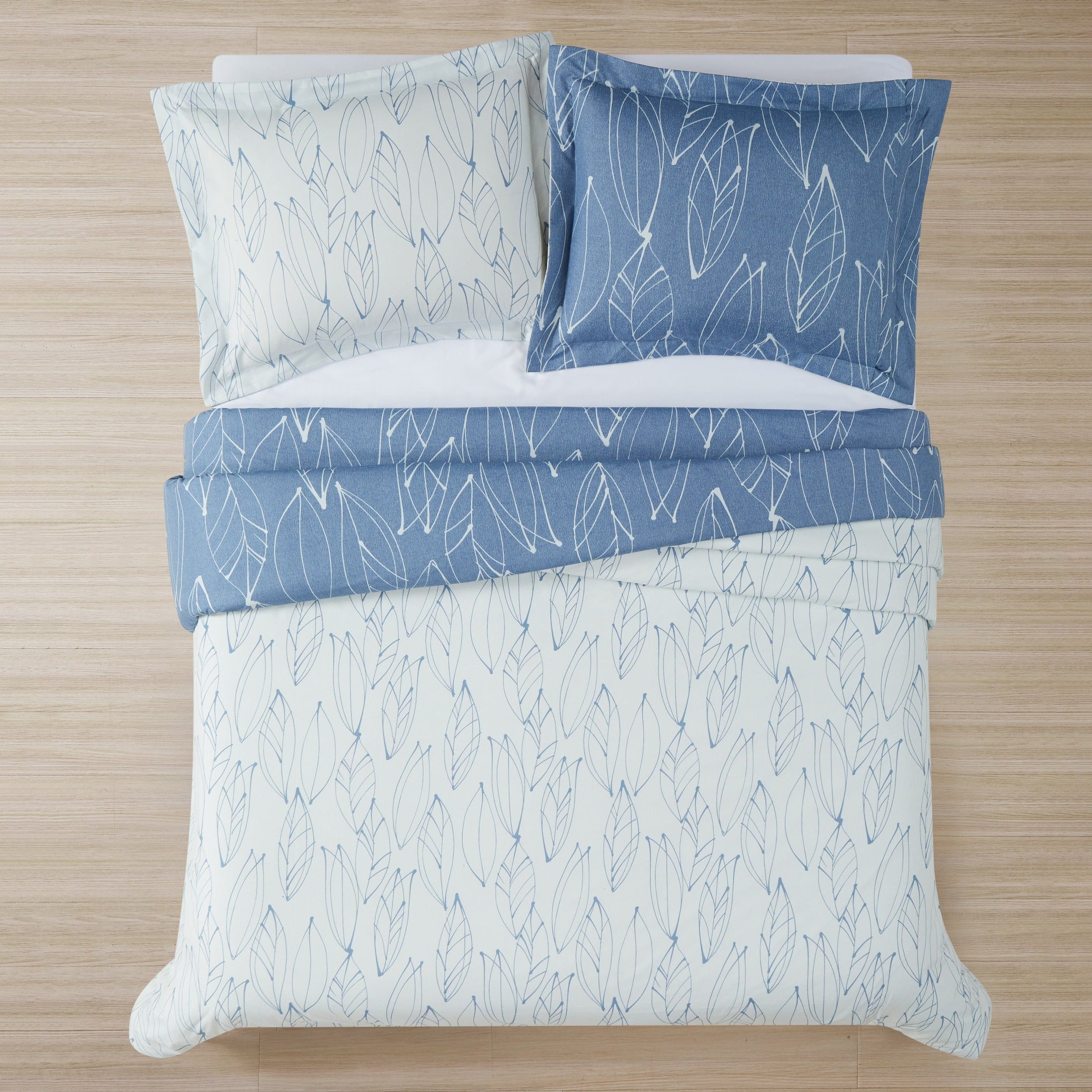 Modern Foliage Reversible Duvet Cover Set