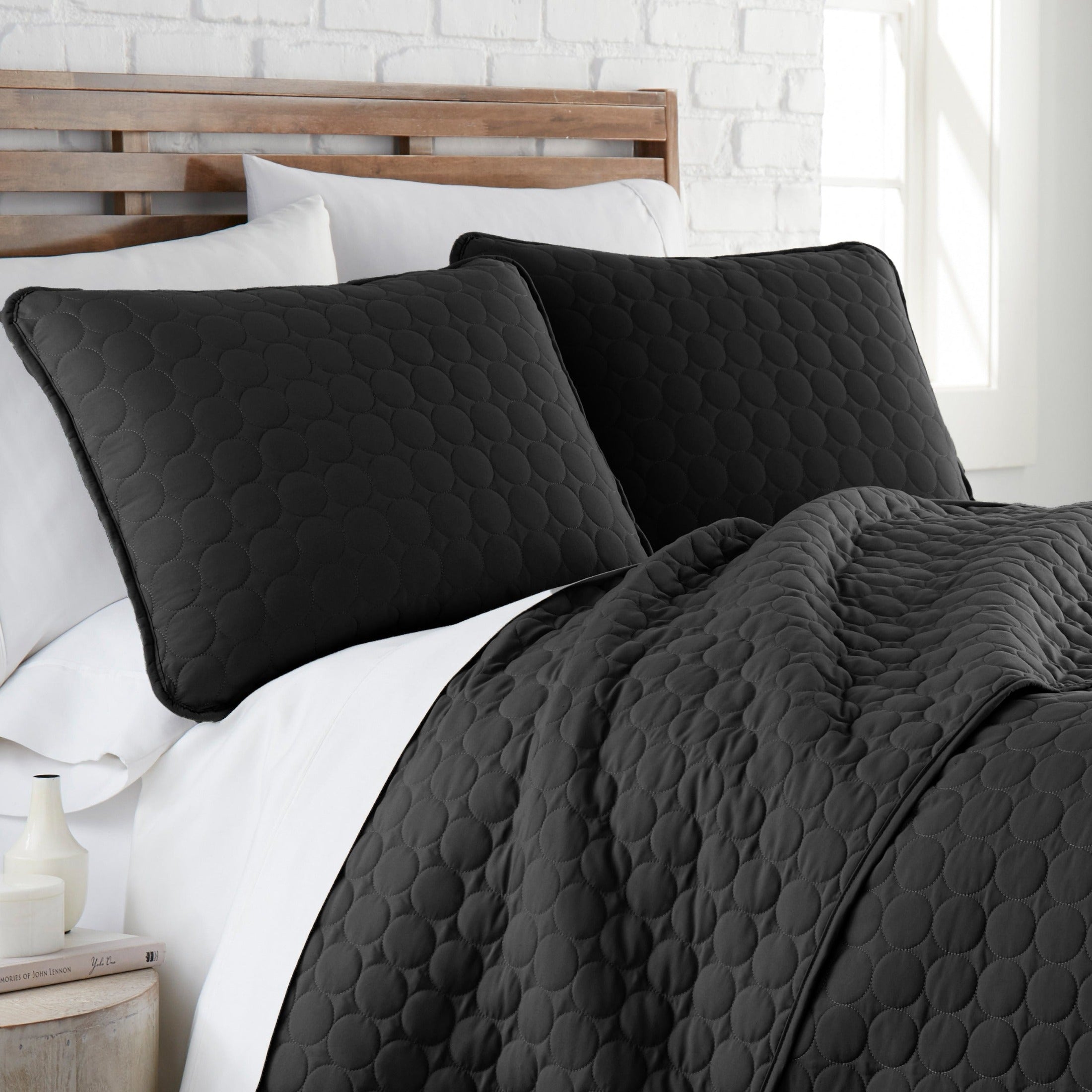 Southshore Essentials Quilt Set