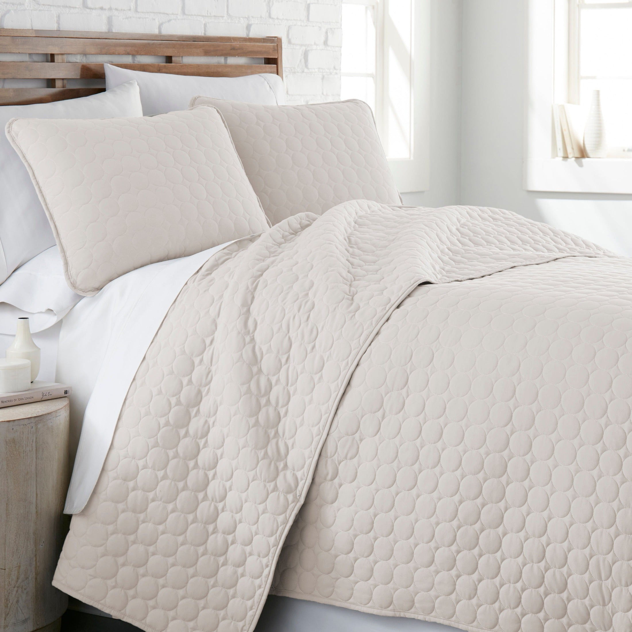 Southshore Essentials Quilt Set