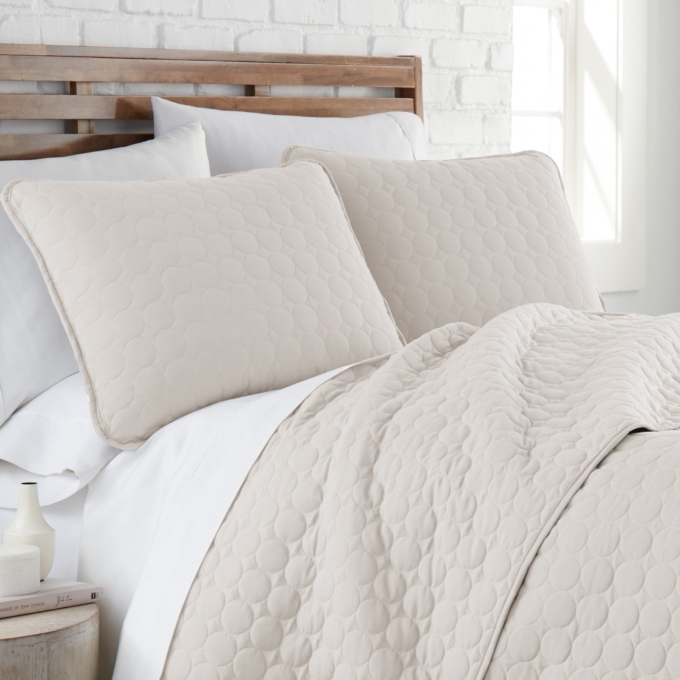 Southshore Essentials Quilt Set