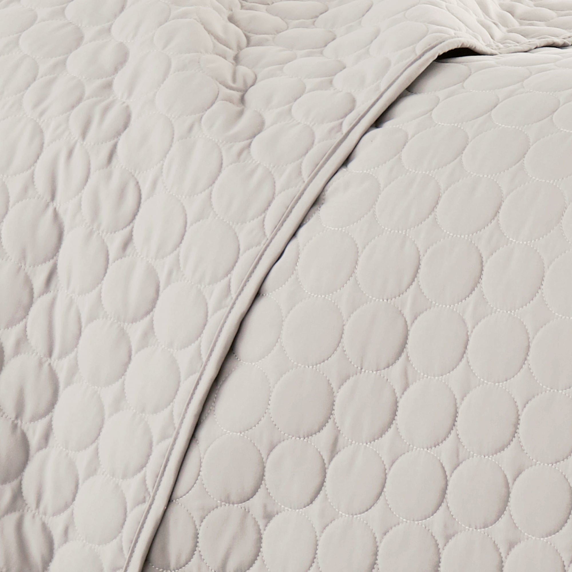 Southshore Essentials Quilt Set