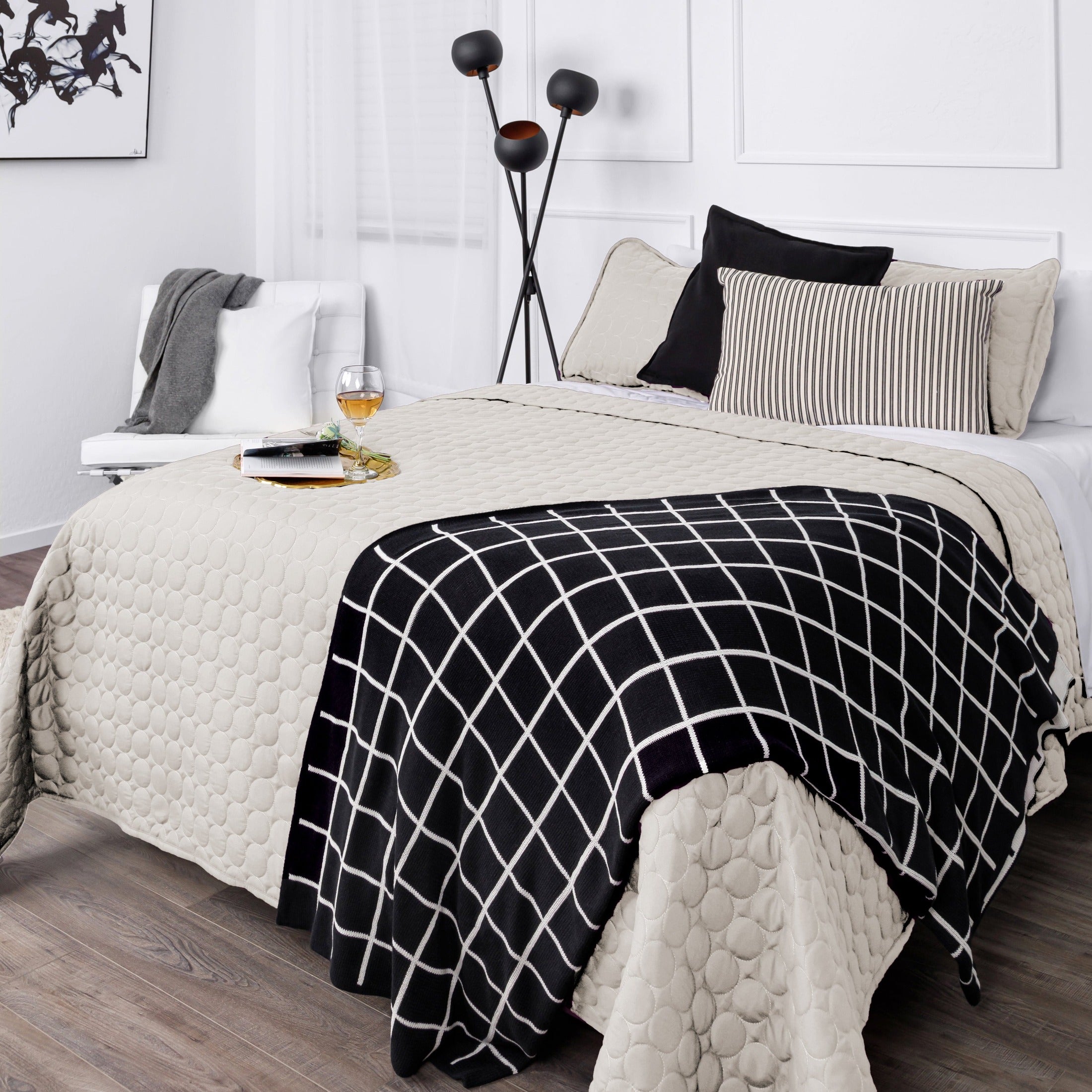 Southshore Essentials Quilt Set