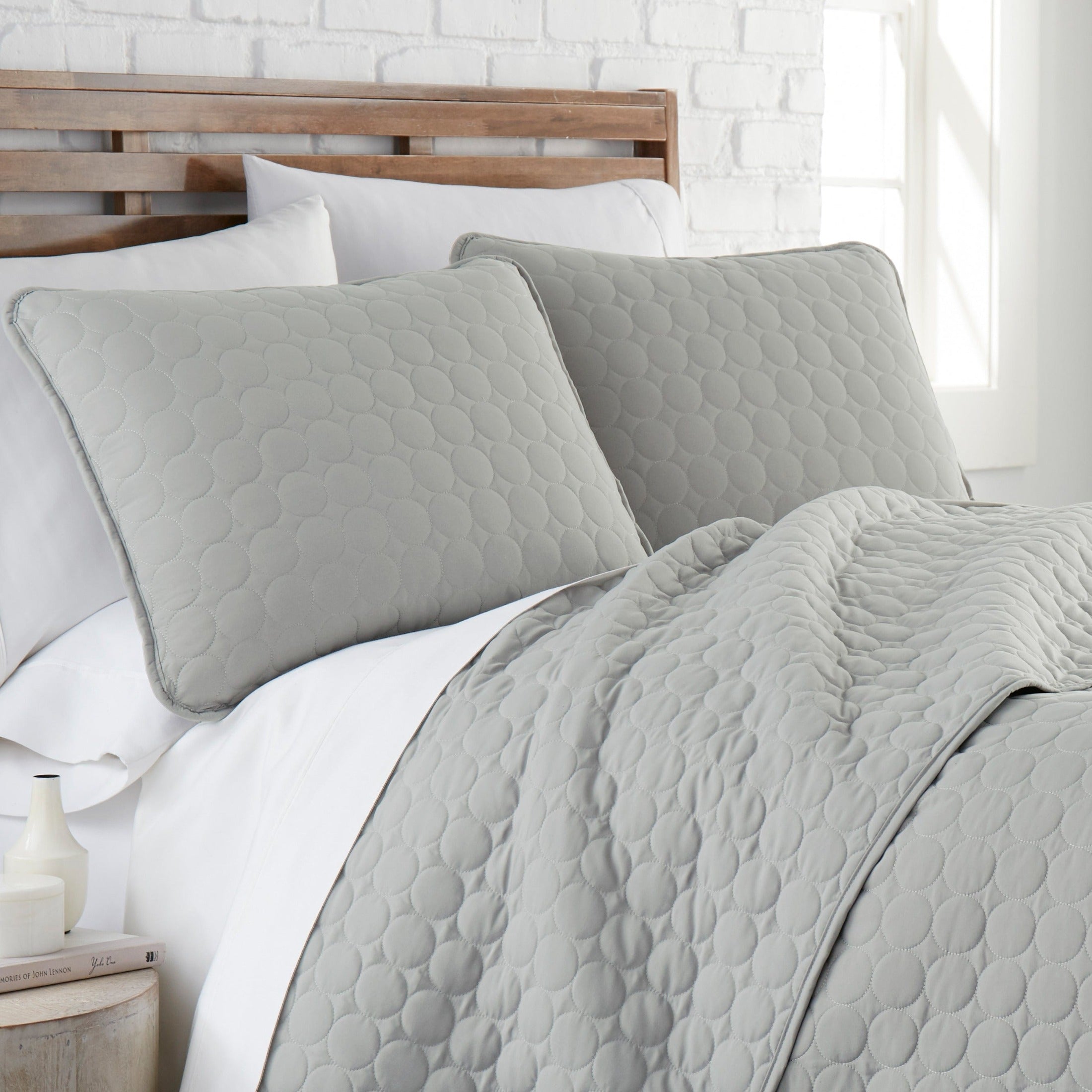 Southshore Essentials Quilt Set