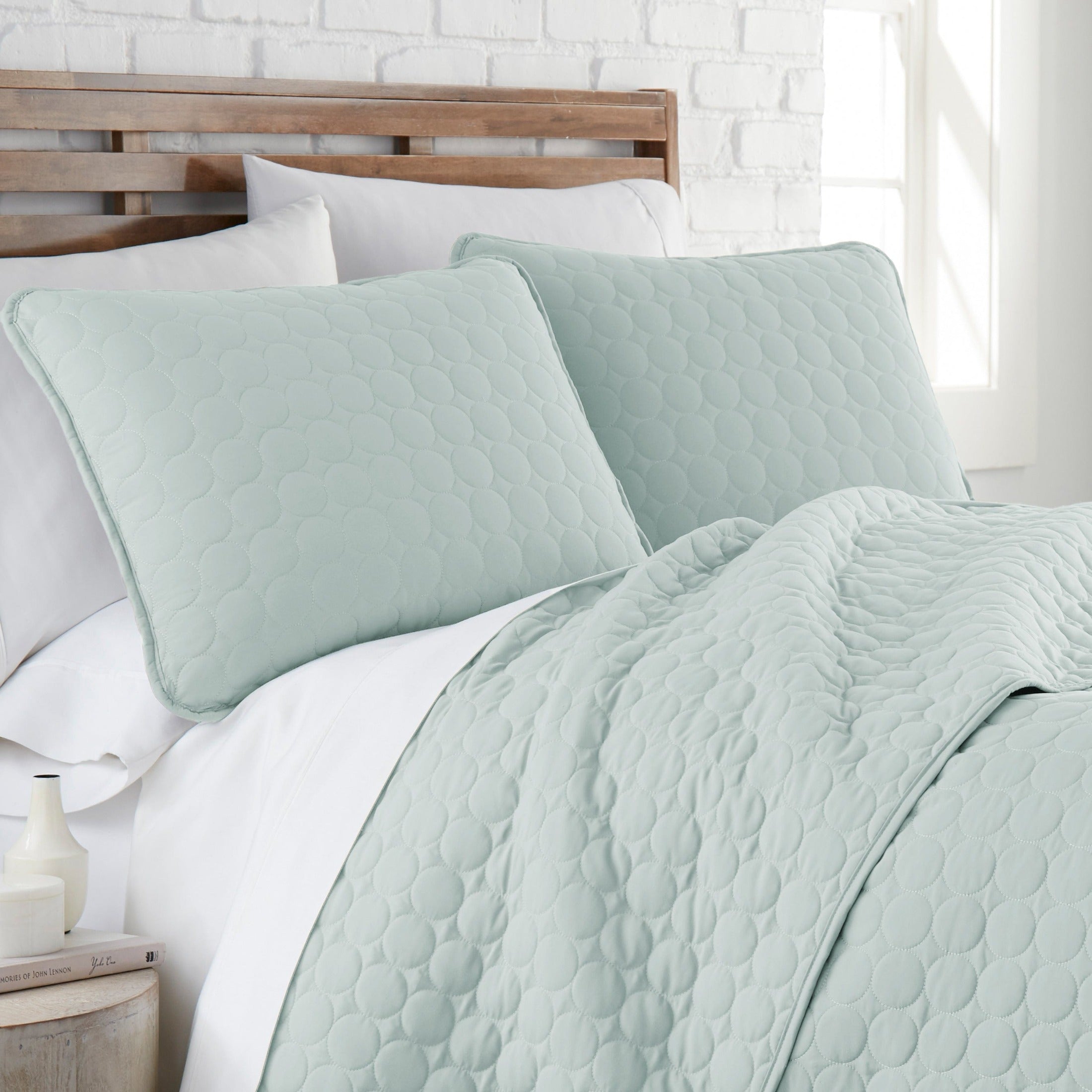 Southshore Essentials Quilt Set