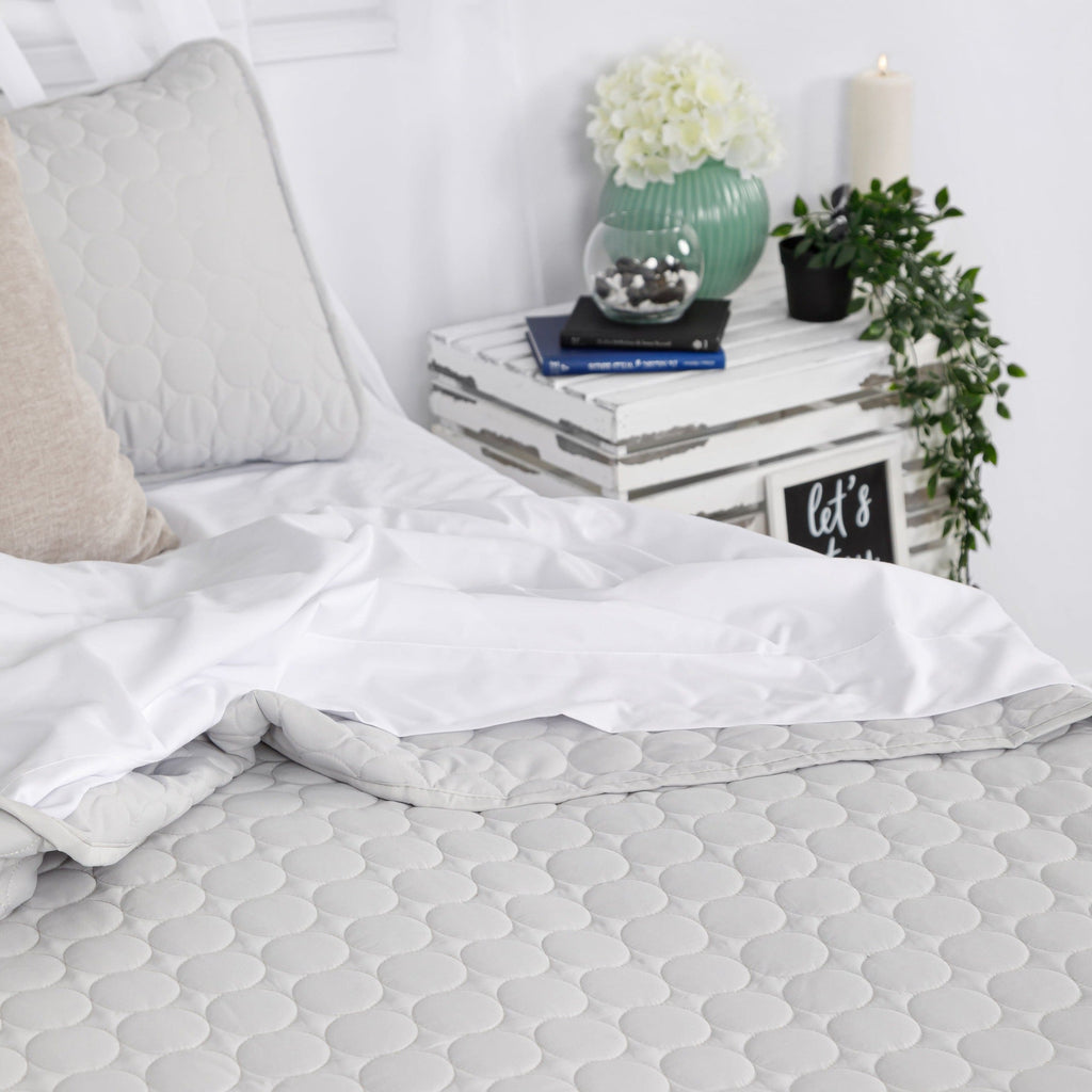 Southshore Essentials Quilt Set