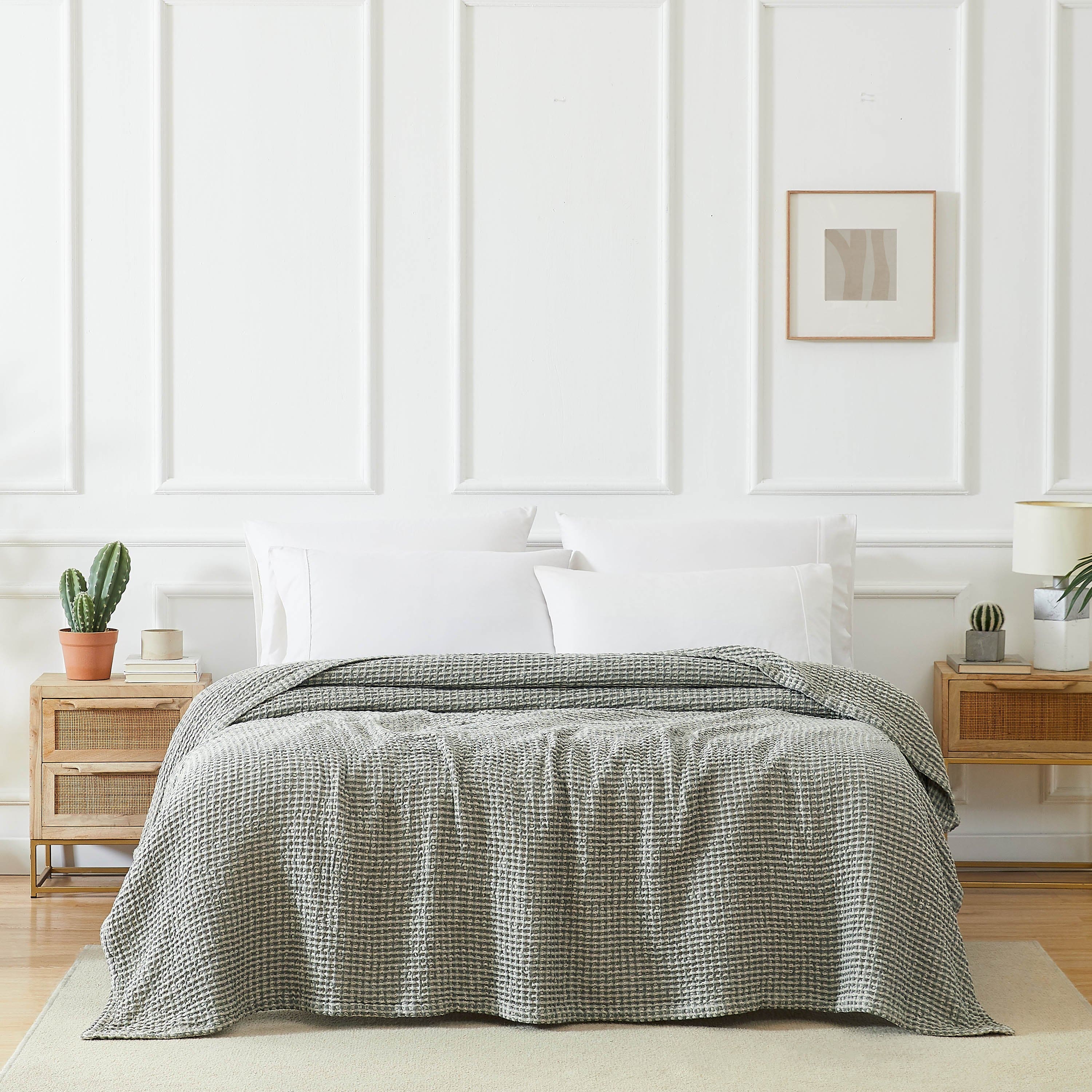Front View of Tama Cotton Blanket and Throw in green#color_tama-green