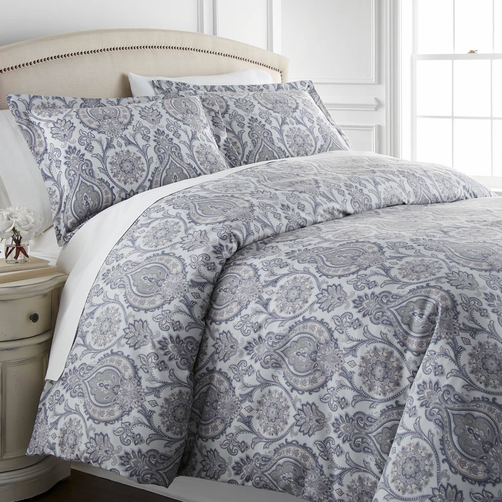 Boho Paisley Reversible Duvet Cover Set in Grey#color_boho-paisley-grey