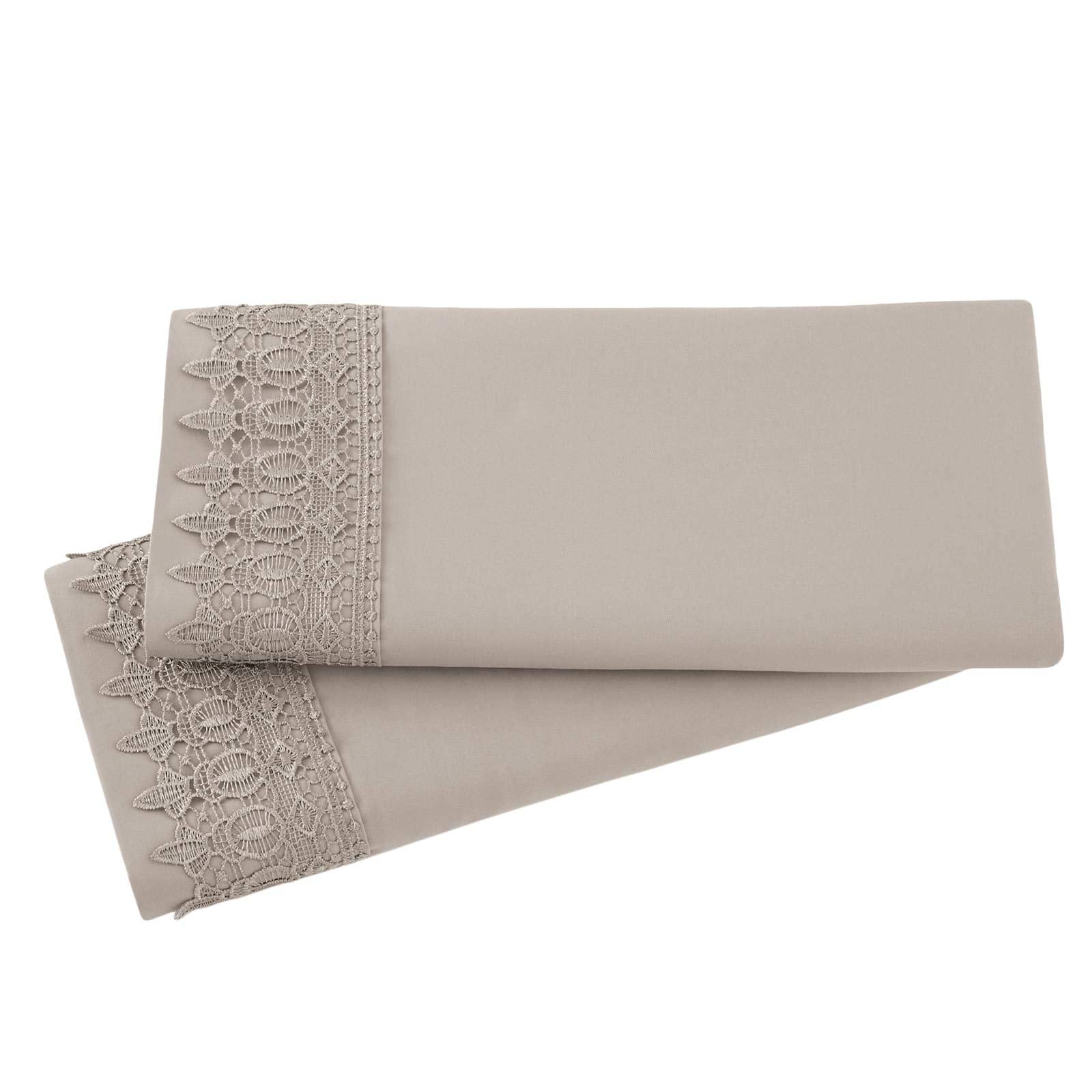 Vilano Lace Hem Pillow Cases
