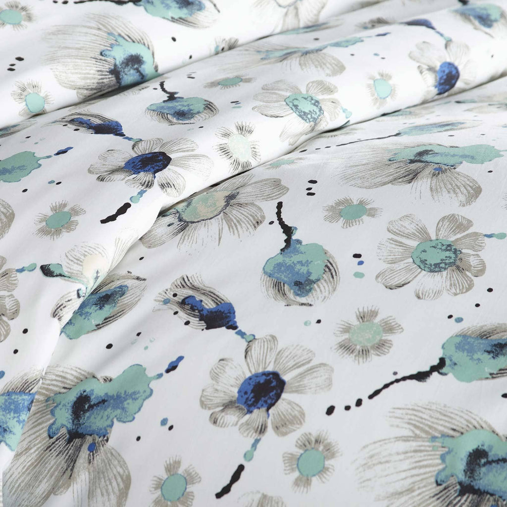 Grand Symphony Duvet Cover Set
