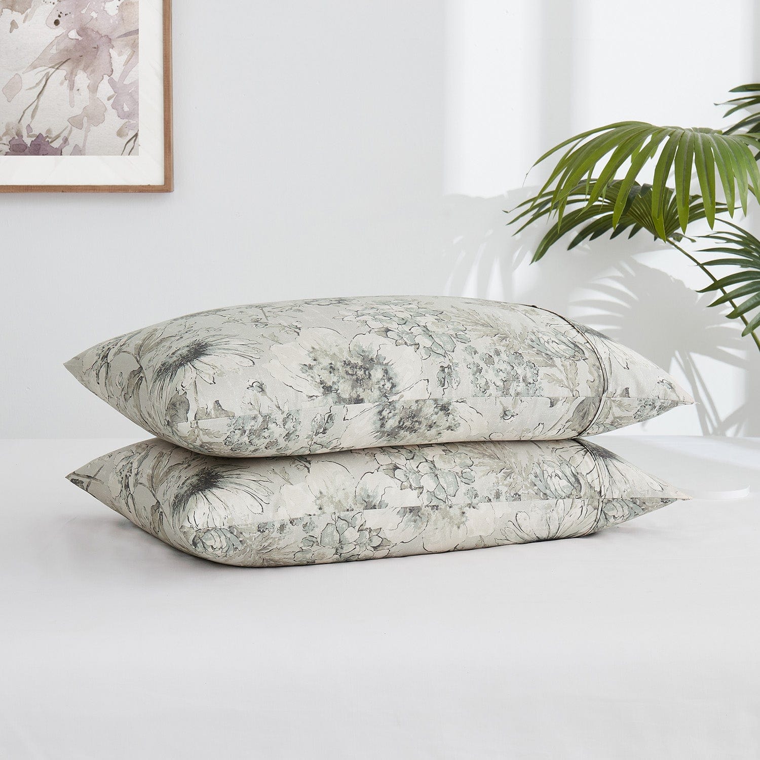 Pillowcases Stack of Skye Cotton Pillowcase in Rust#color_skye-natural