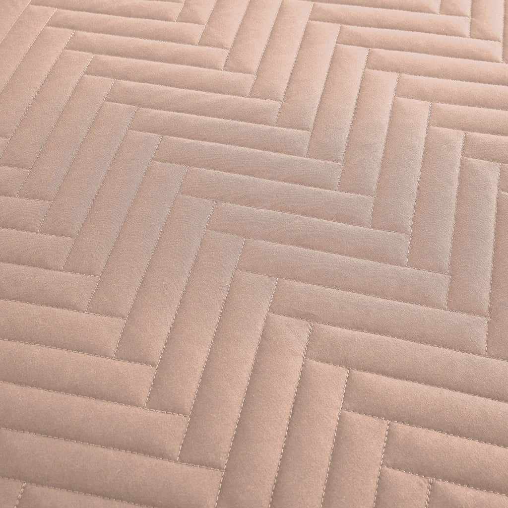 Chevron Oversized Quilt Set