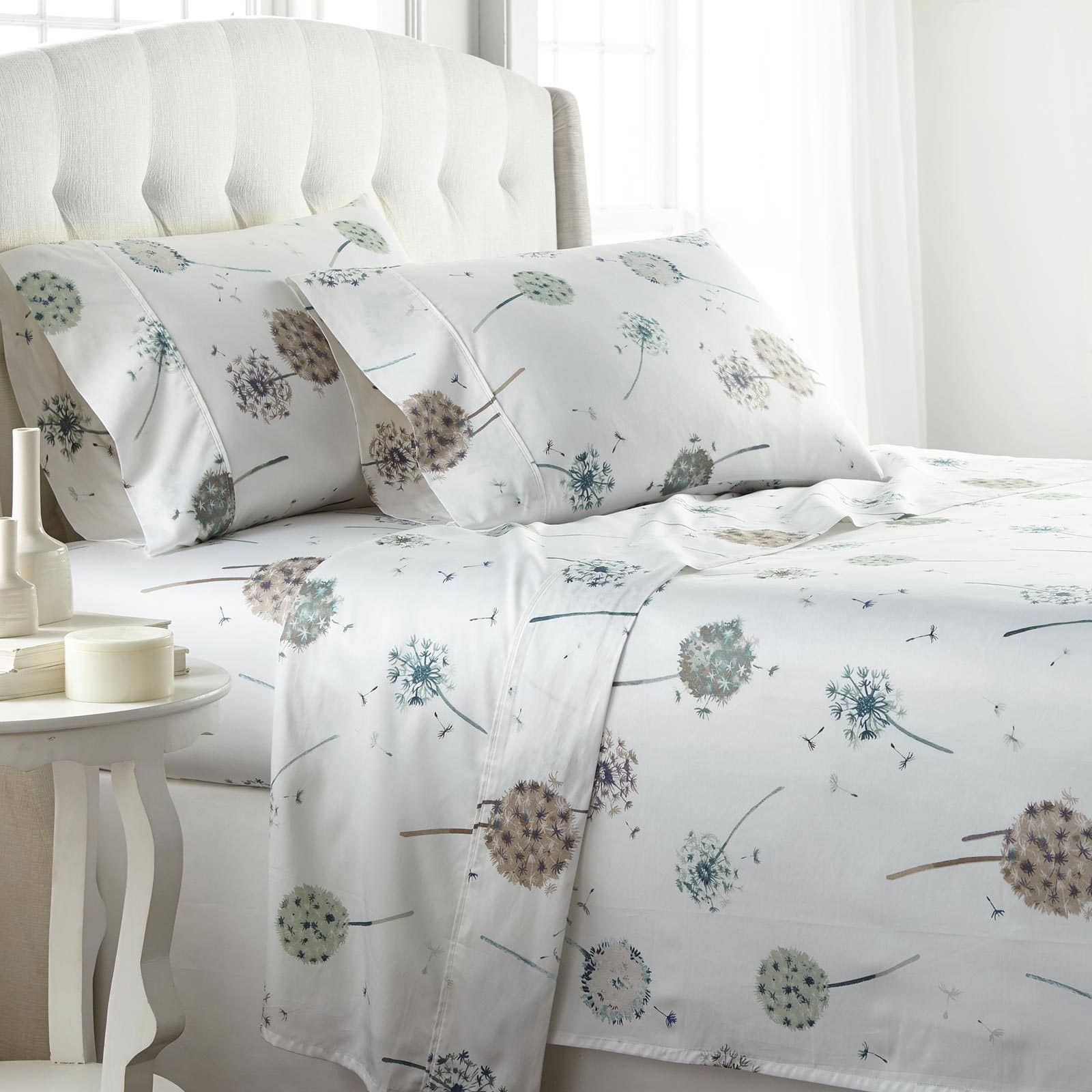 Dandelion Dreams Extra Deep Pocket Printed Sheet Set in White#color_dandelion-white