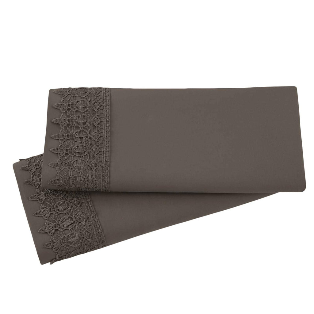Vilano Lace Hem Pillow Cases
