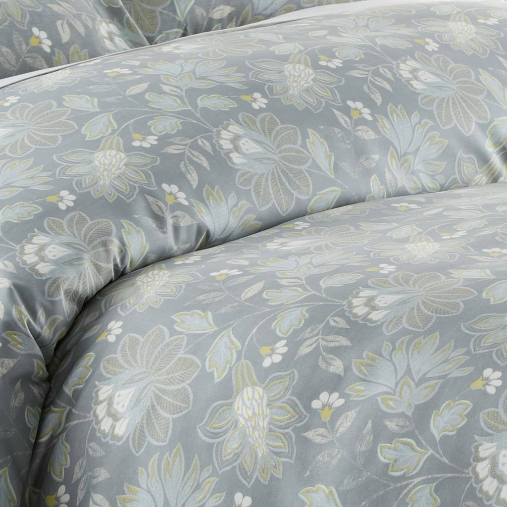Infinite Blossom Comforter Set