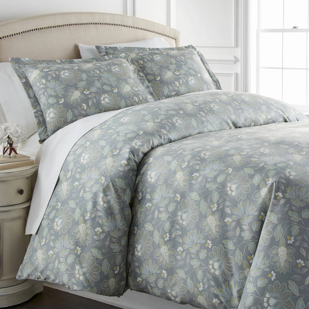 Infinite Blossom Comforter Set
