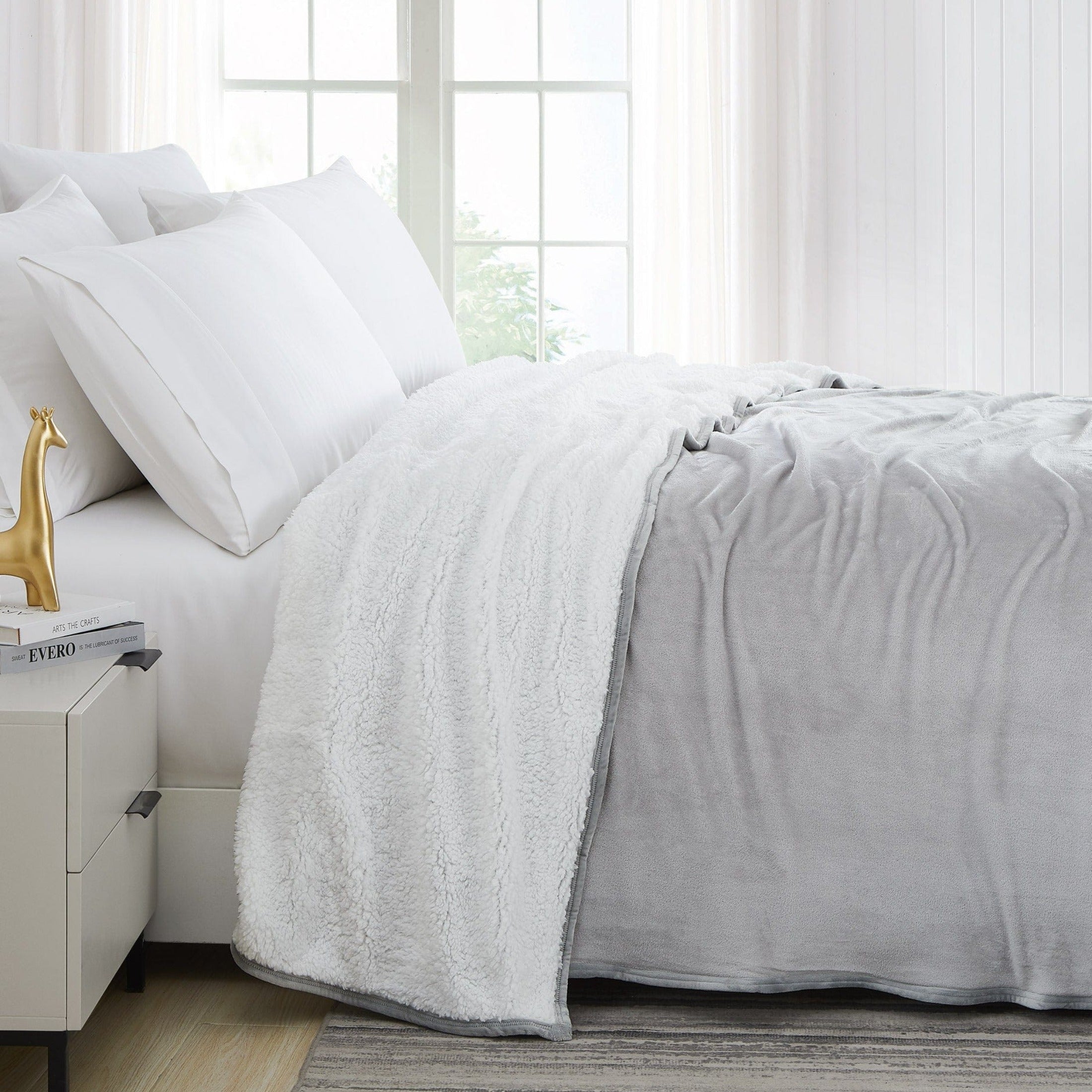 Side View of Sherpa-Fleece Oversized Reversible Blankets and Throws in Grey#color_microfleece-grey