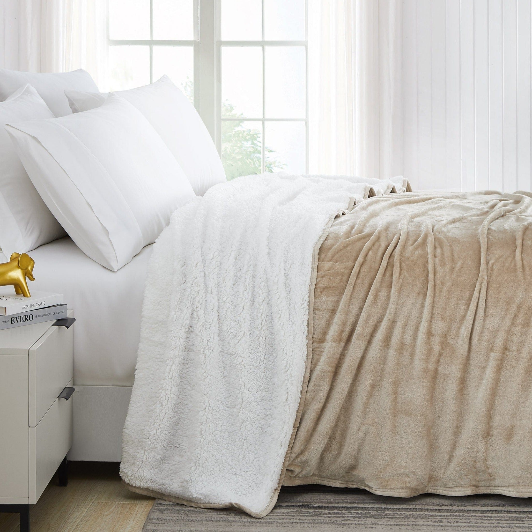 Side View of Sherpa-Fleece Oversized Reversible Blankets and Throws in Sand#color_microfleece-sand