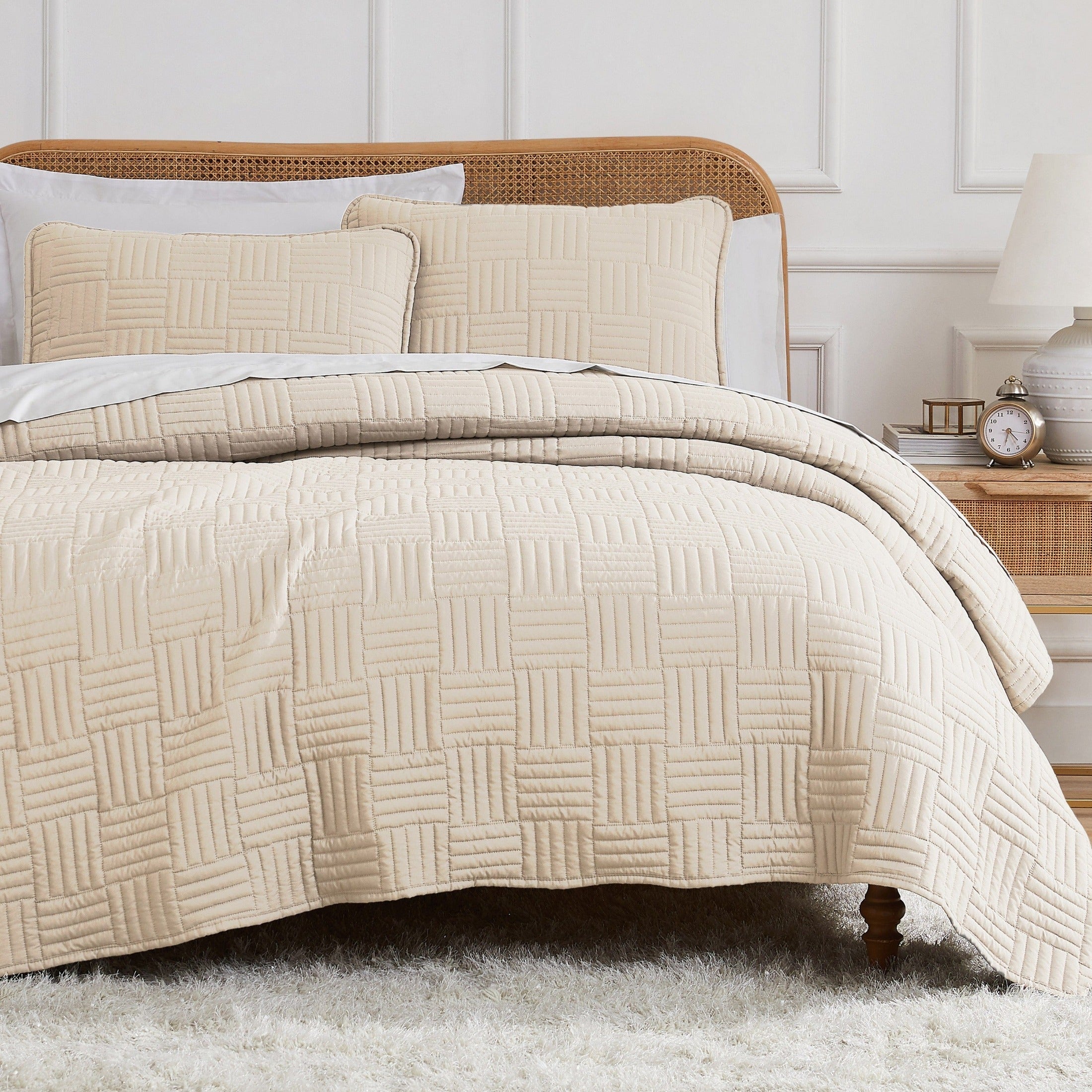 #color_grid-taupe