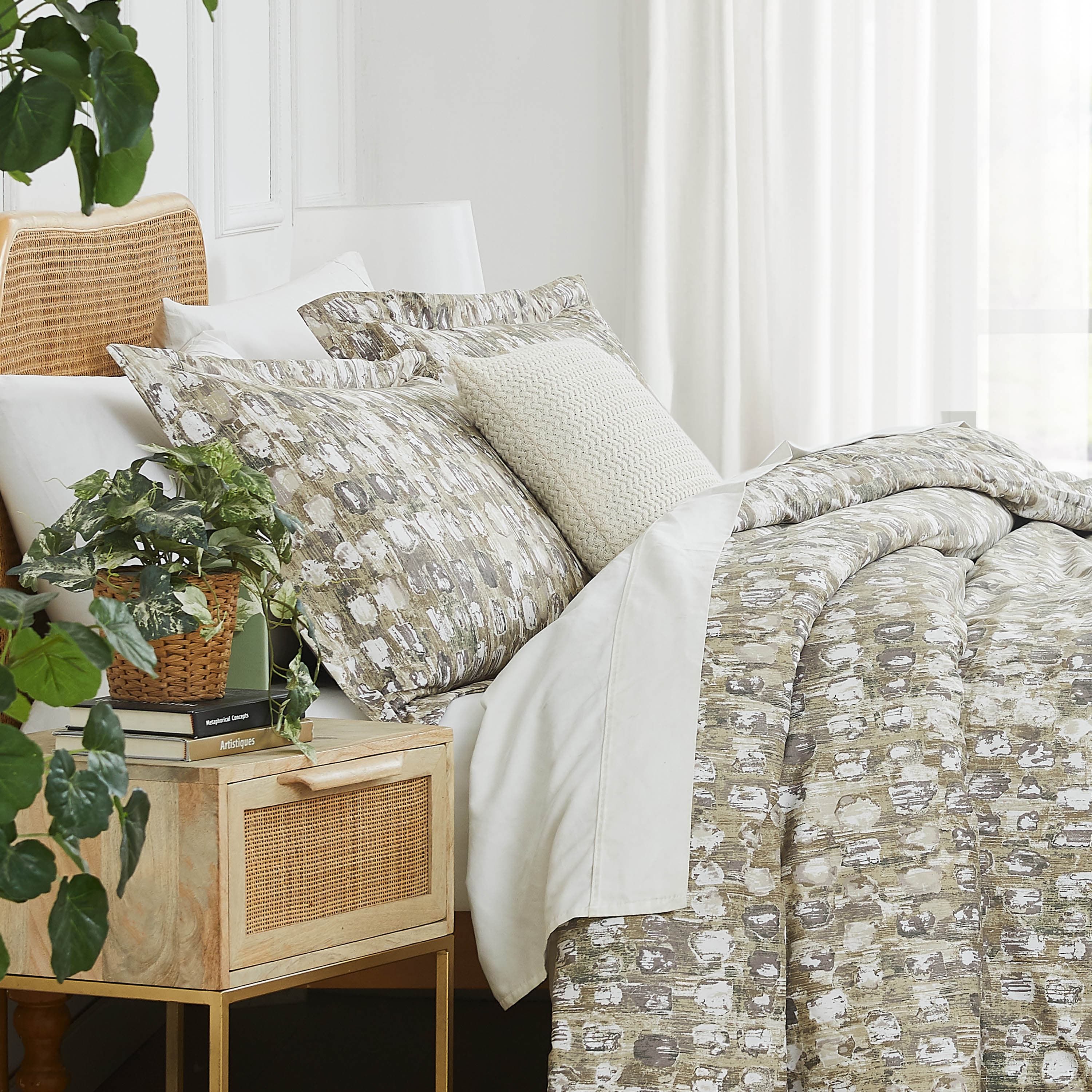 Rhythm Oversized 5-Piece Comforter Set