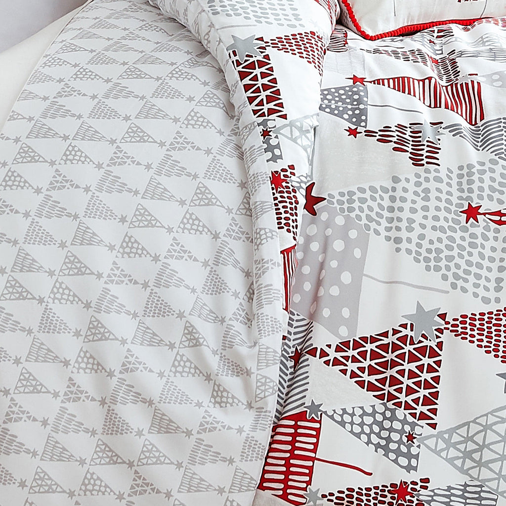Merry and Bright 6-Piece Comforter Bedding Set