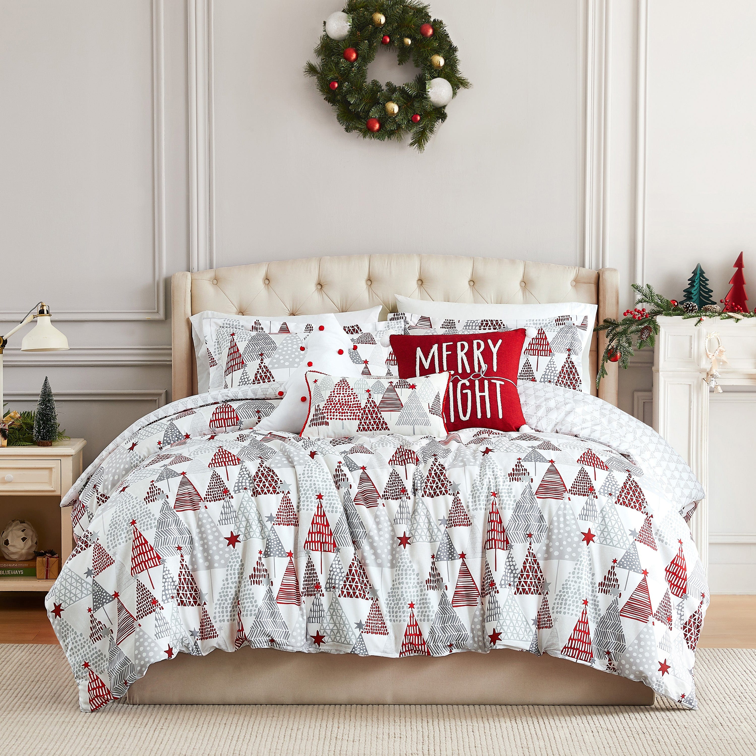 Merry and Bright 6-Piece Comforter Bedding Set