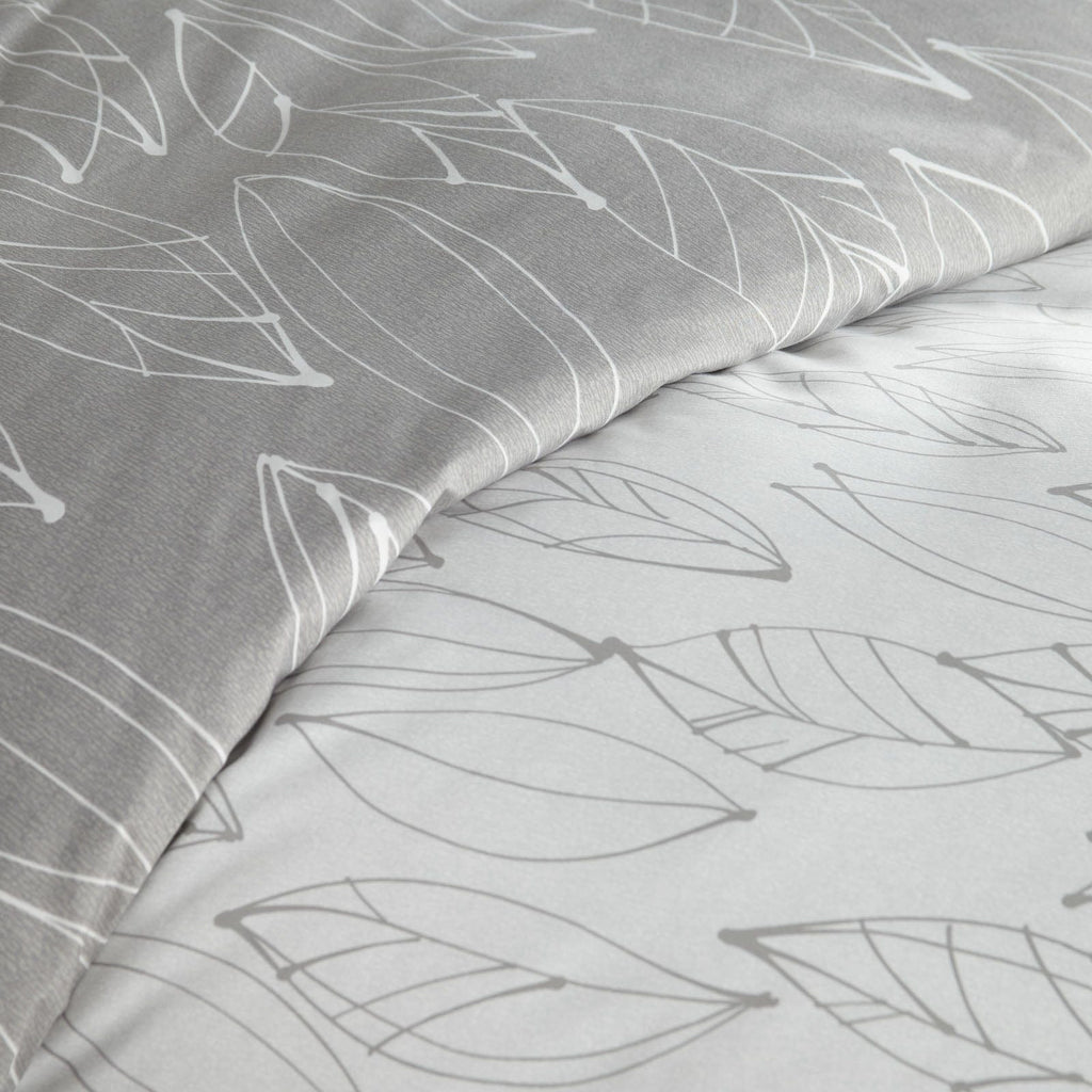 Modern Foliage Reversible Comforter Set