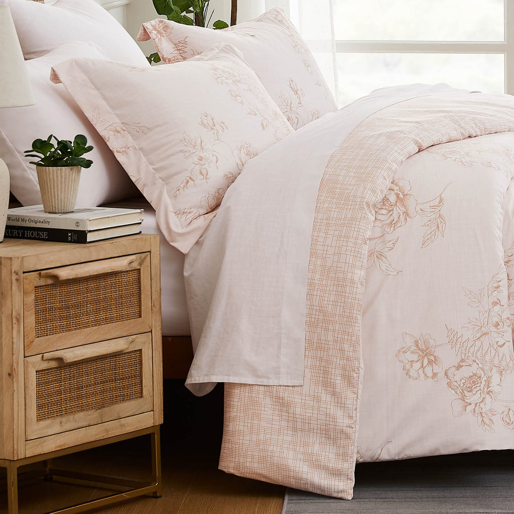 Harmony Comforter Set
