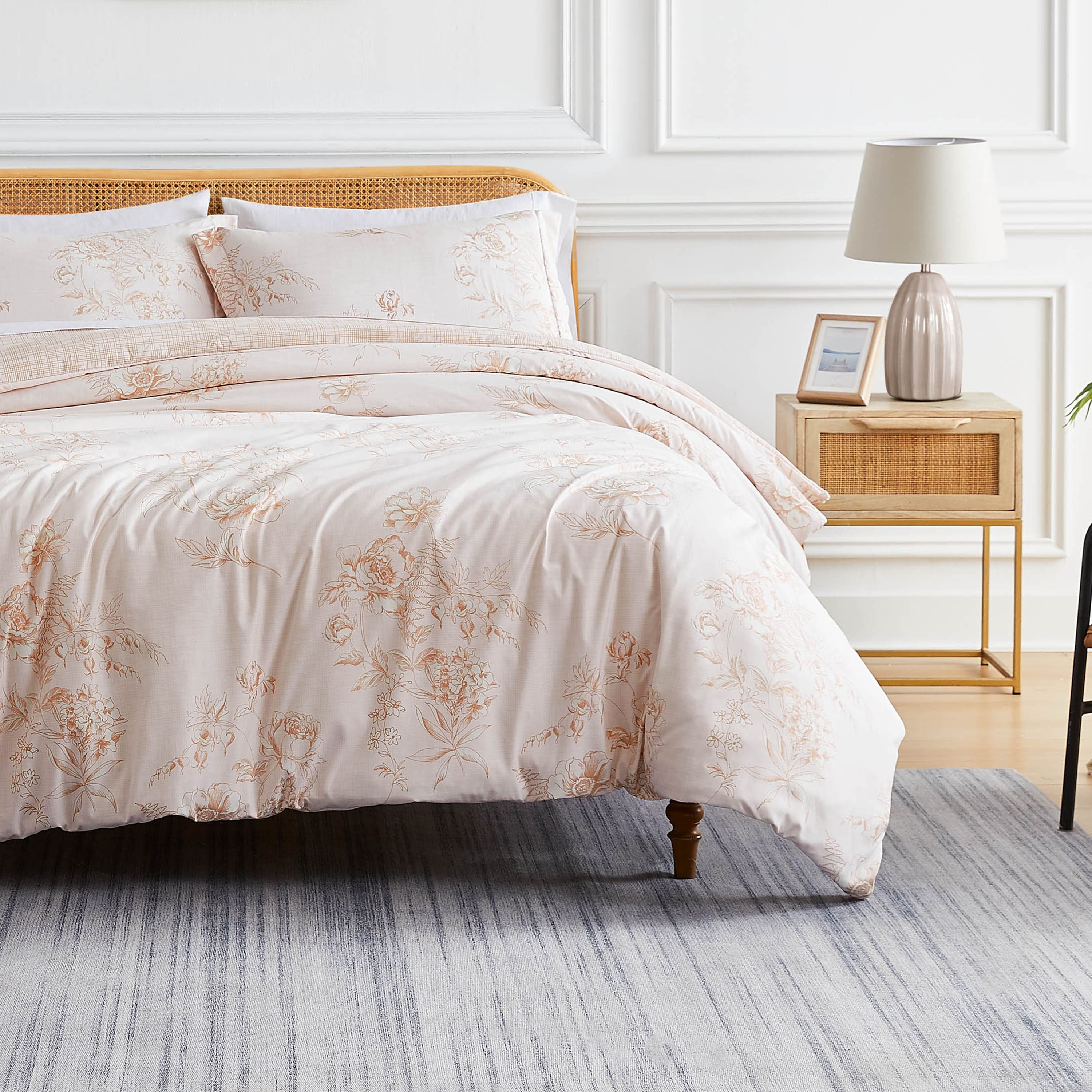 Harmony Comforter Set