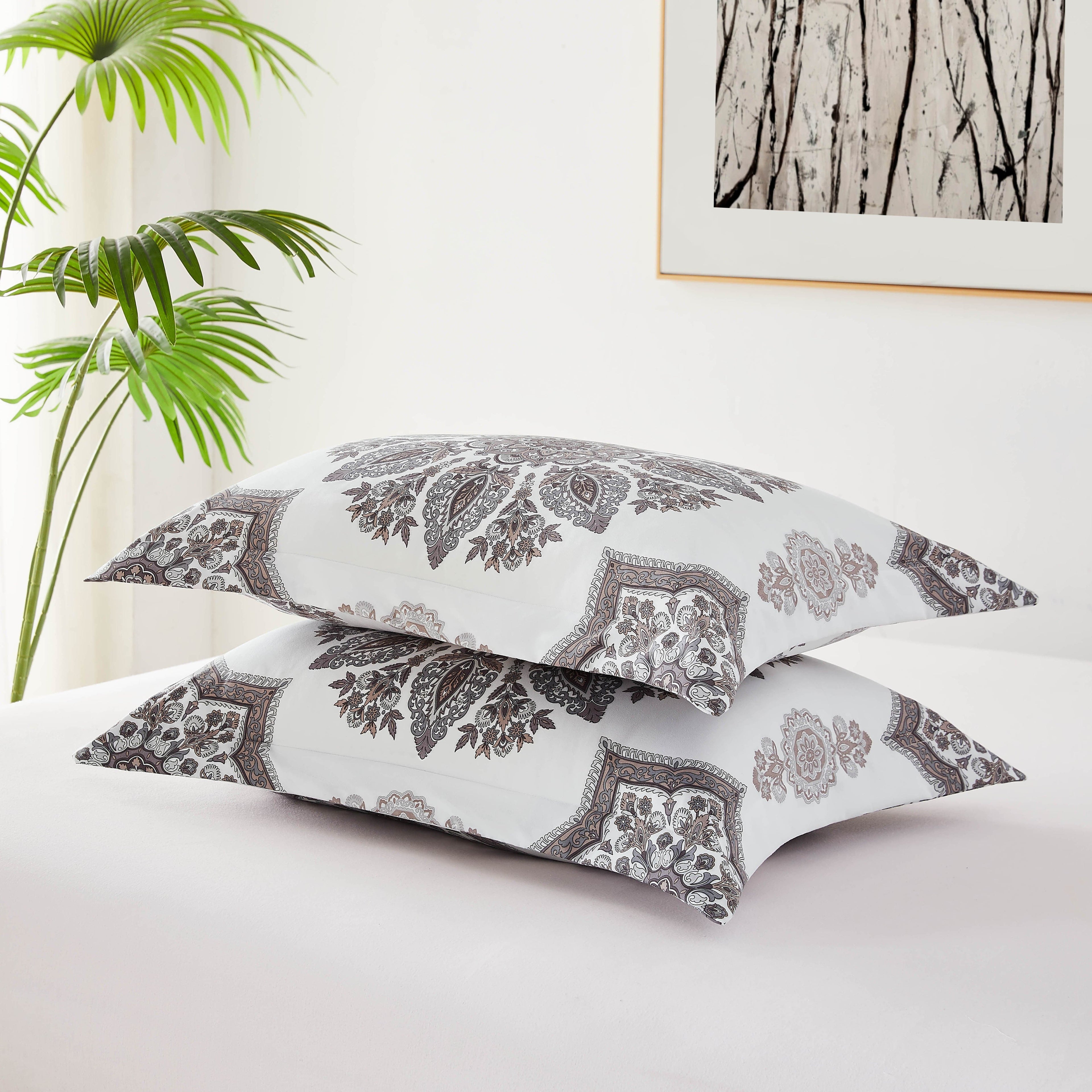 Infinity Comforter Set