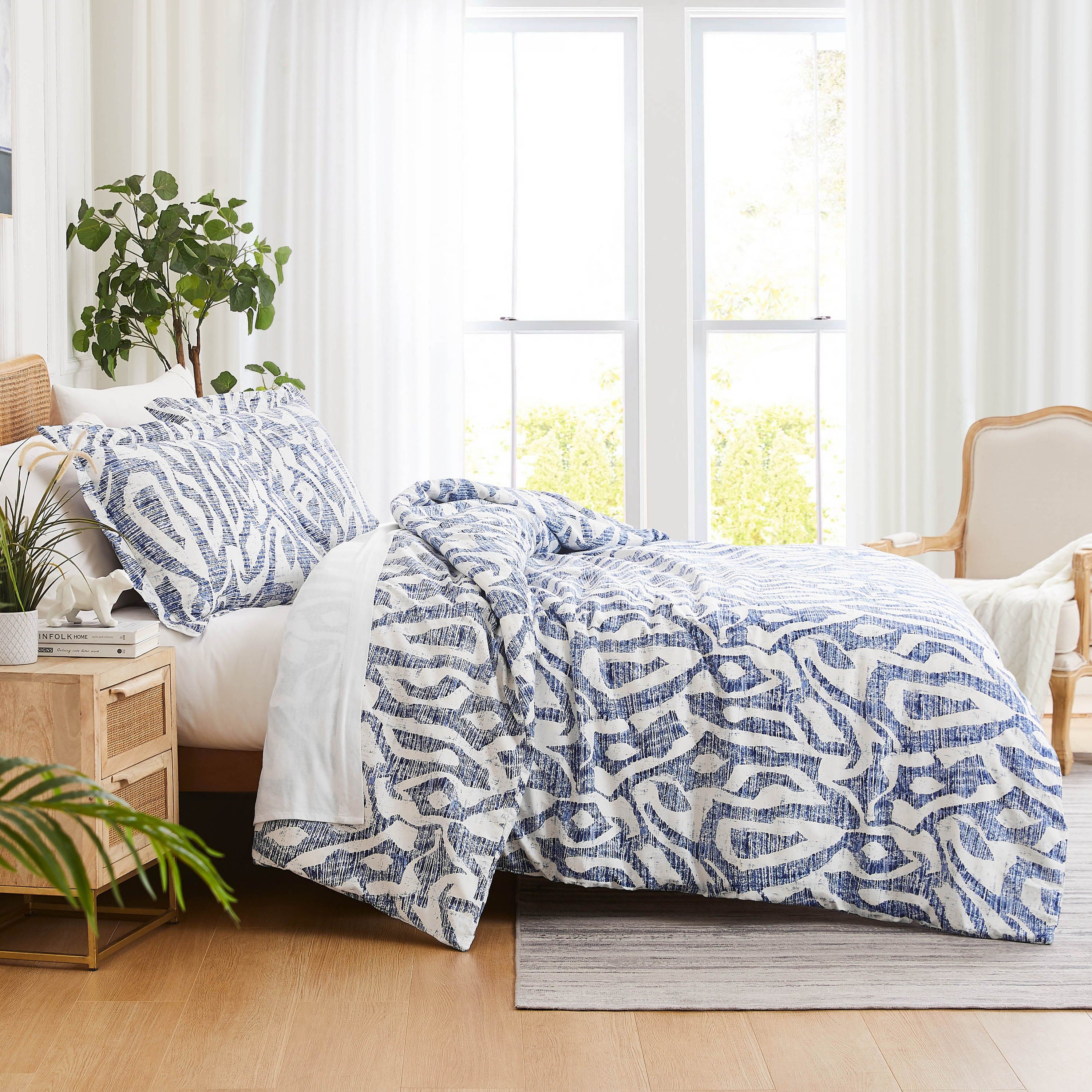 Side View of Khari Comforter Set in Blue #color_khari-blue