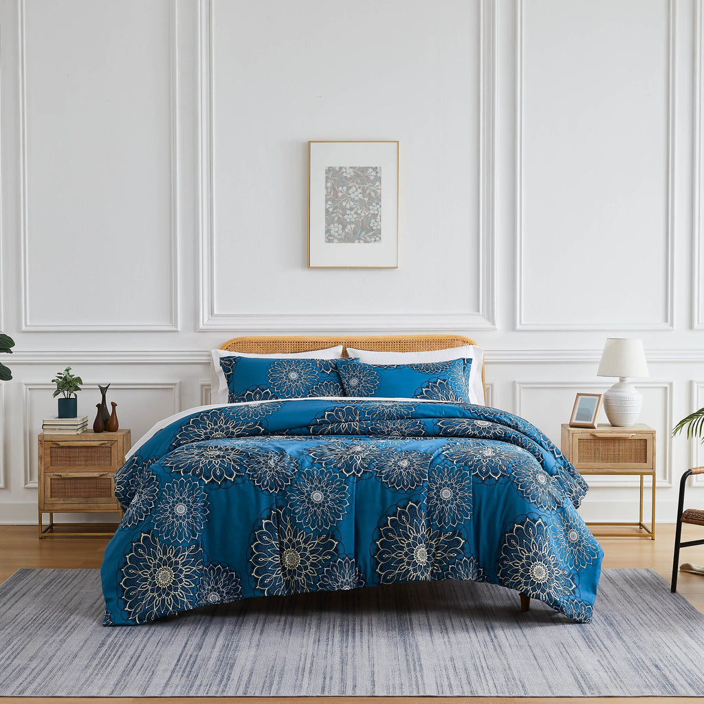 Front View of Midnight Floral Comforter Set in blue#color_midnight-floral-aqua