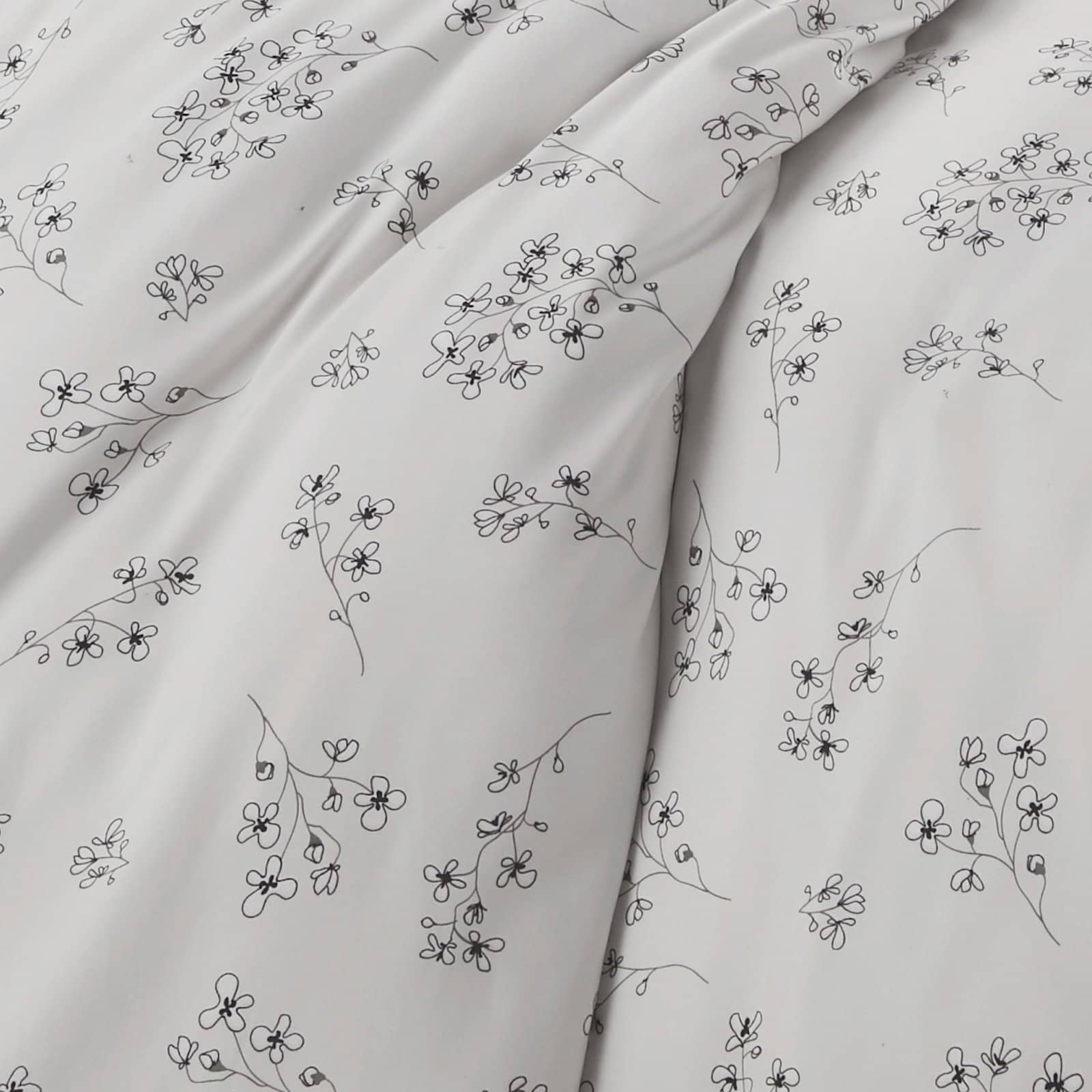 Sweet Florals Comforter Set