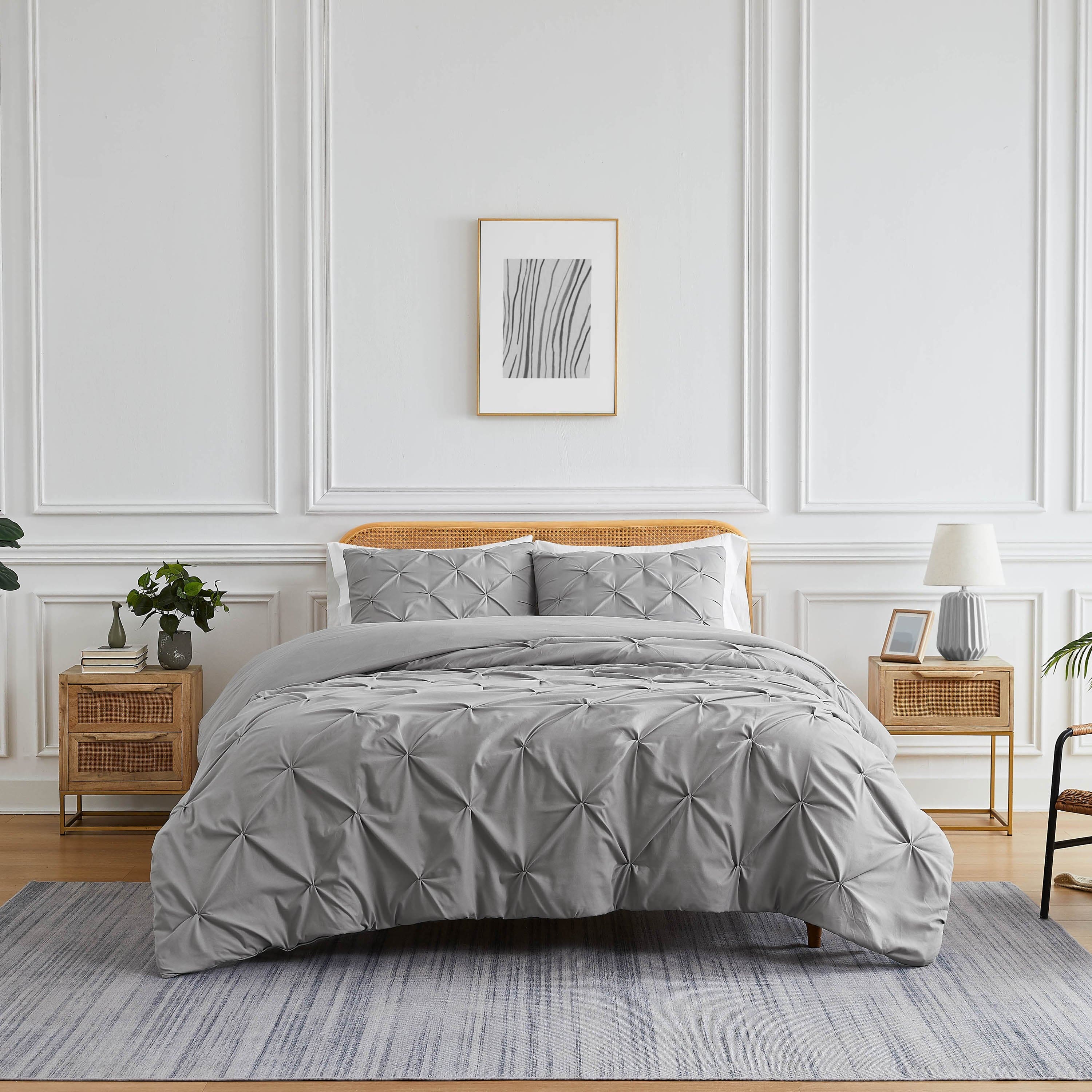 Front View of Pintuck Pinch Pleated Duvet Cover Set in Steel Grey#color_vilano-steel-grey