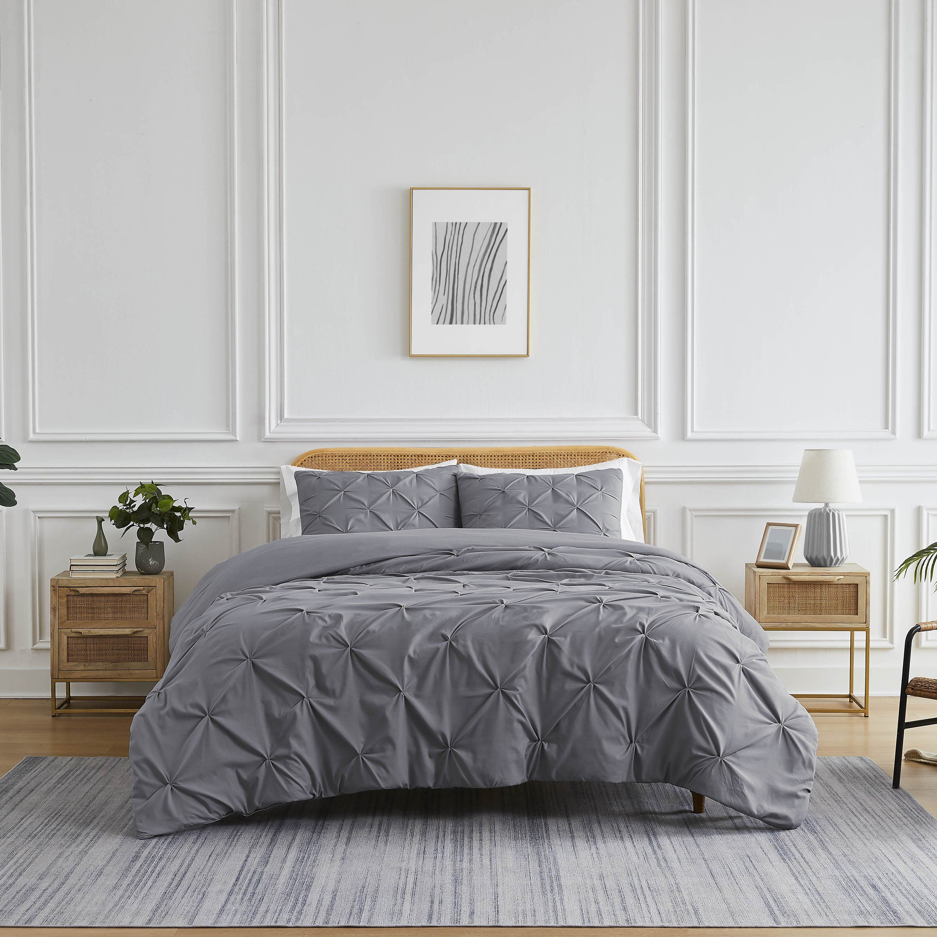 Front View of Pintuck Pinch Pleated Duvet Cover Set in Slate#color_vilano-slate