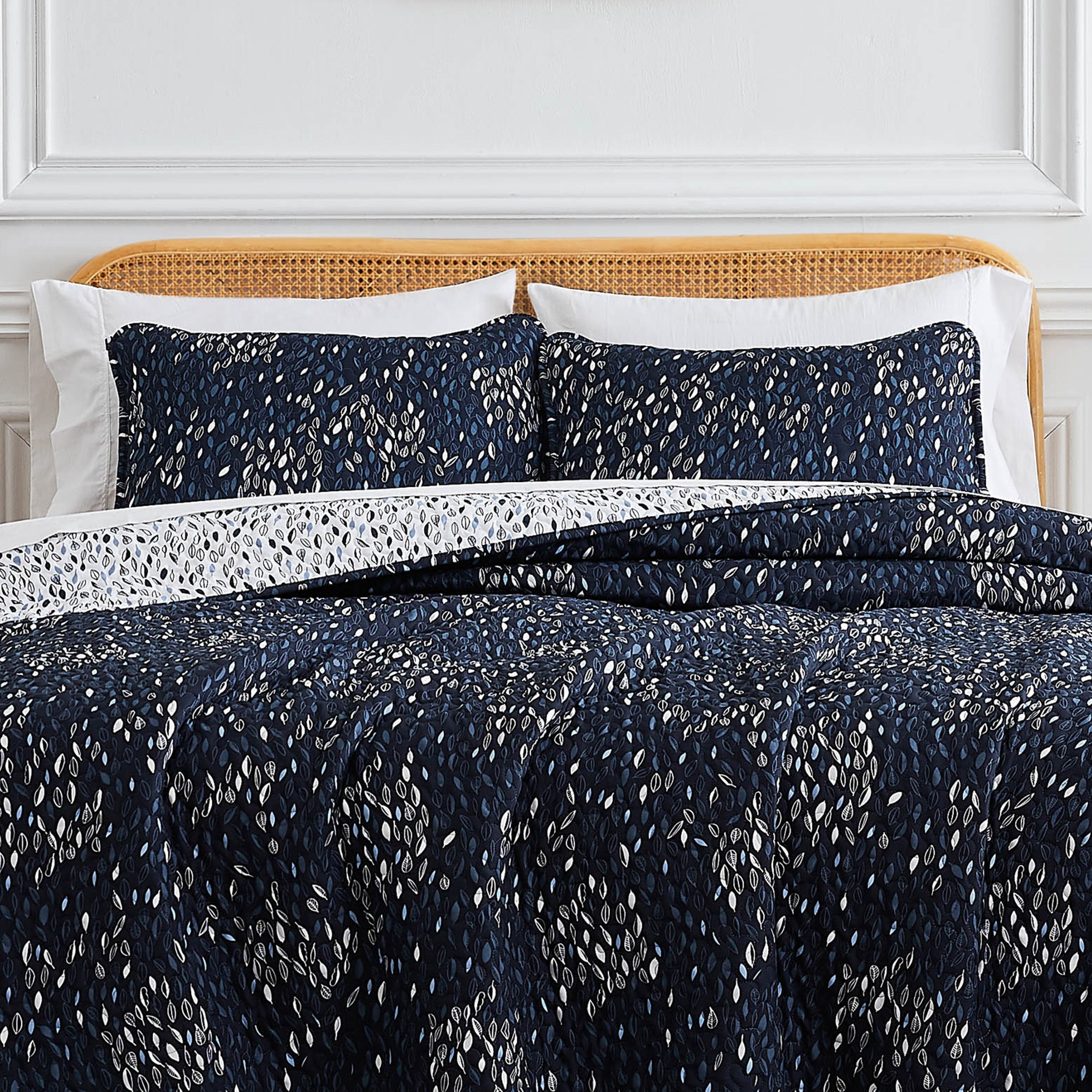 Botanical Leaves Reversible Quilt Set