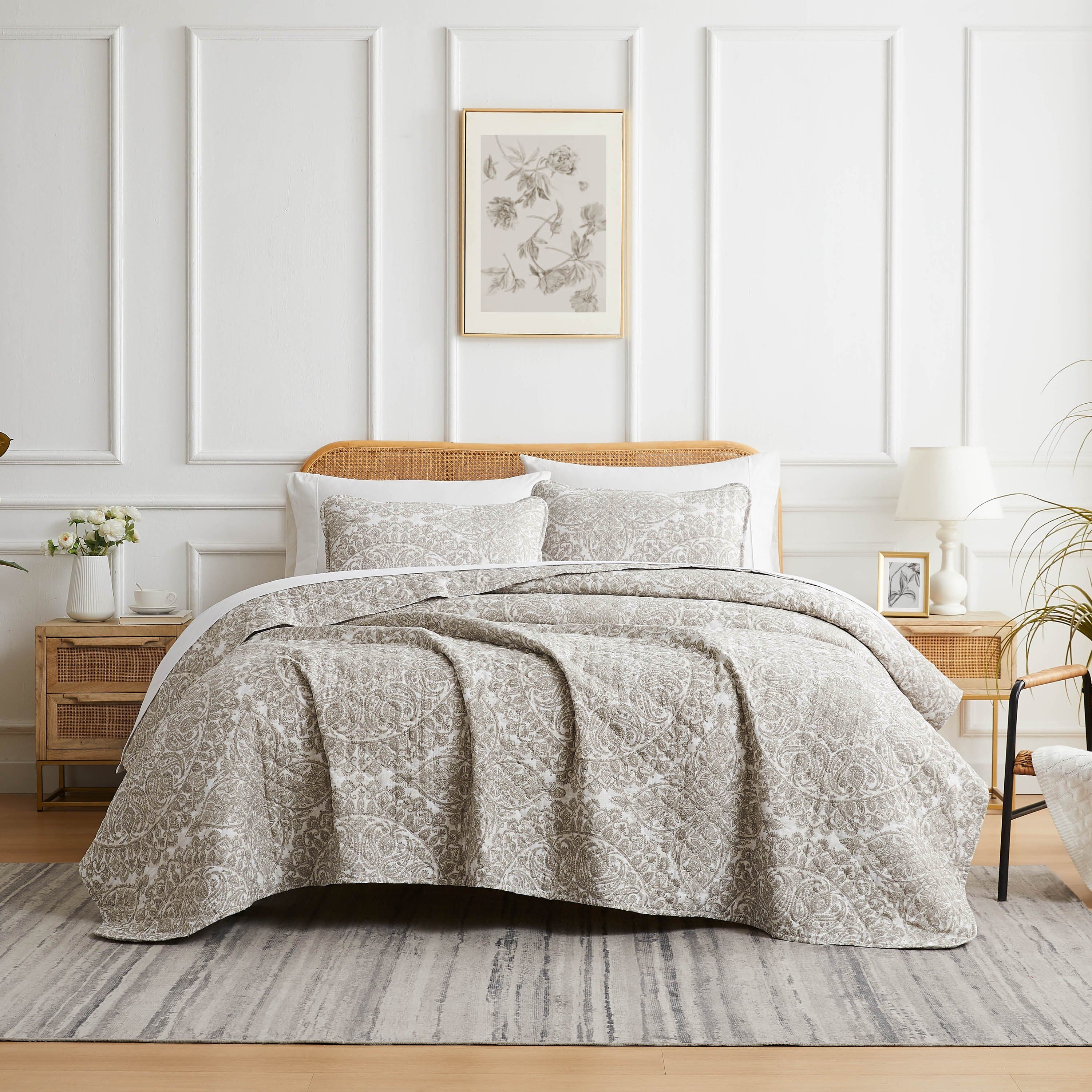 Front View of Ashanti Oversized Quilt Set in Bone#color_ashanti-bone