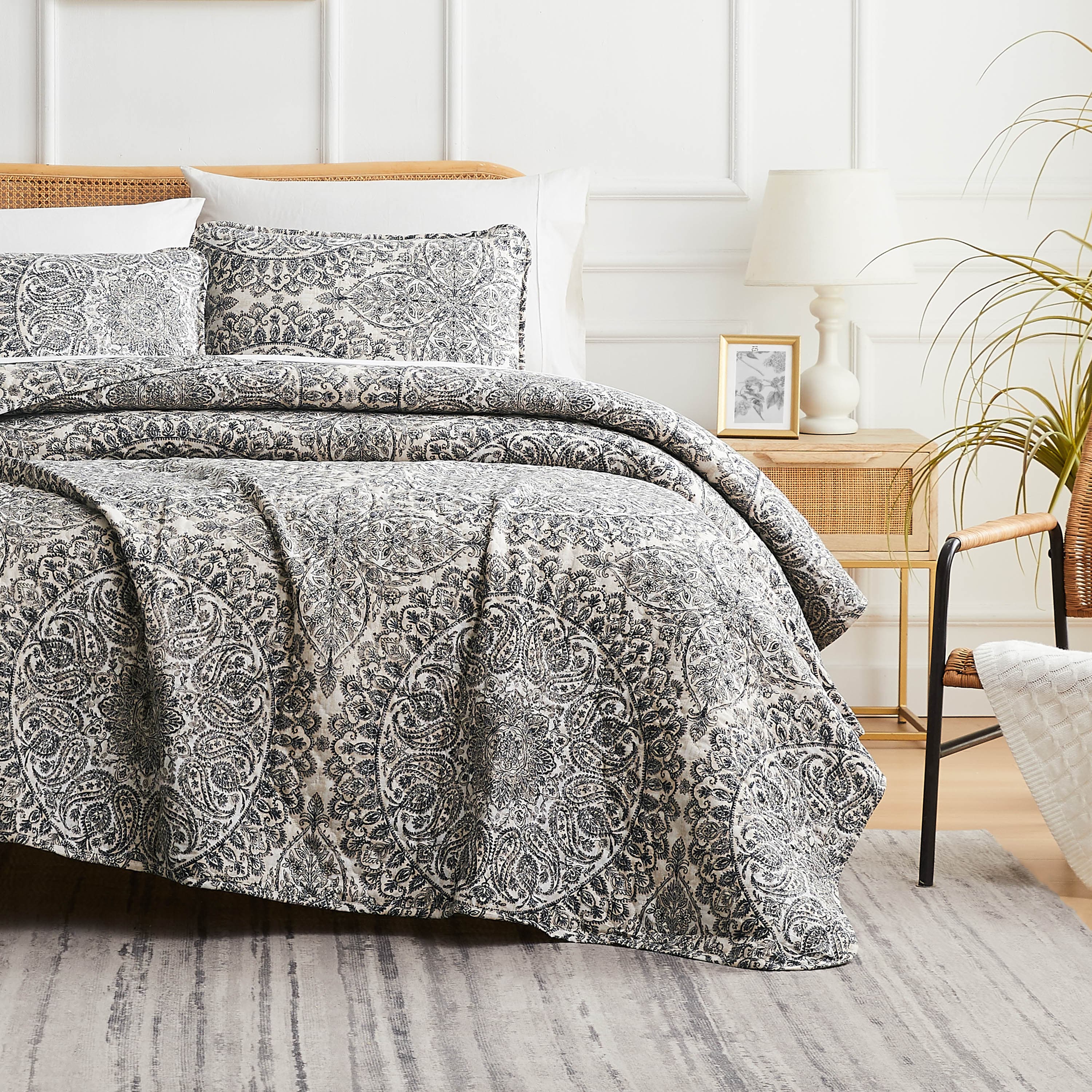 Ashanti Oversized Quilt Set