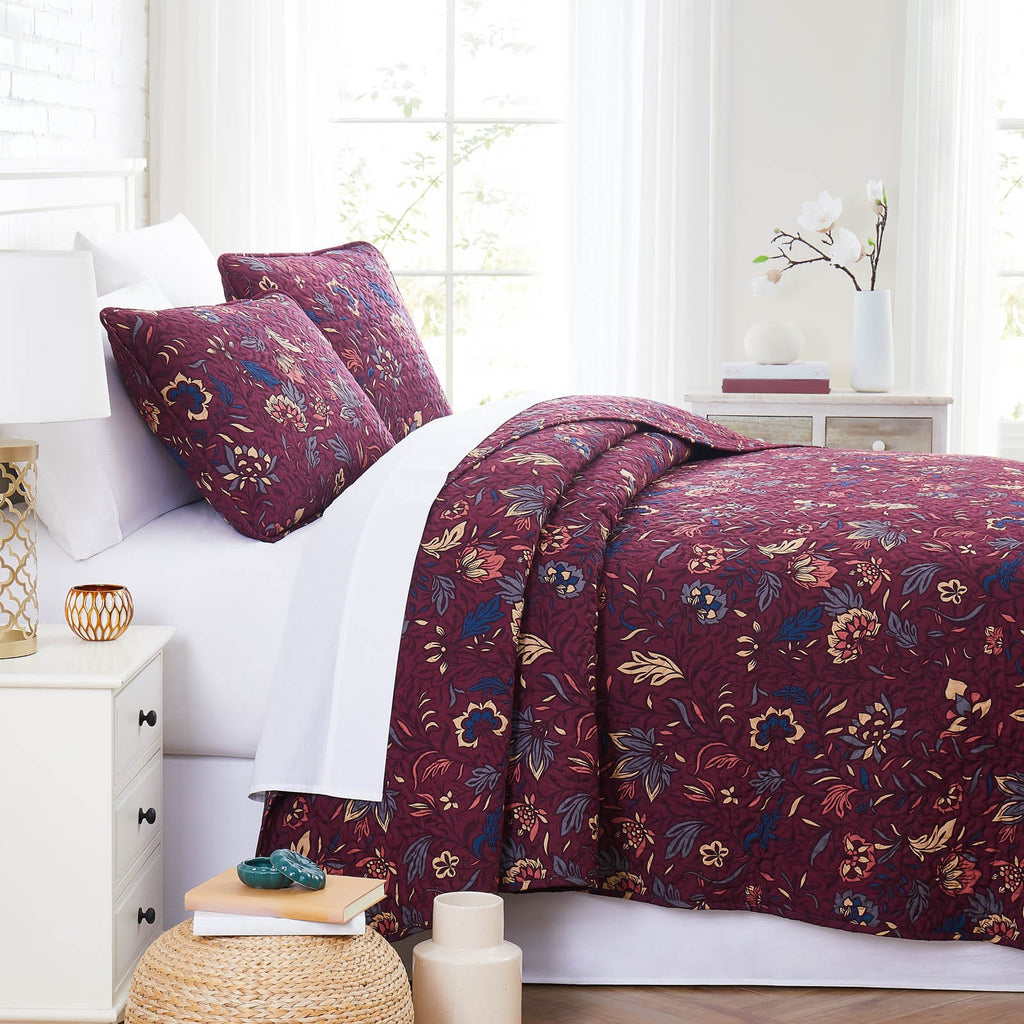 Blooming Blossoms Quilt Set