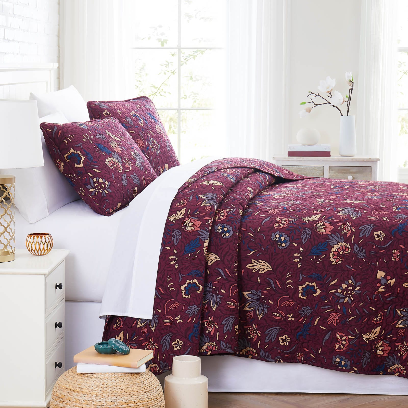 Blooming Blossoms Quilt Set